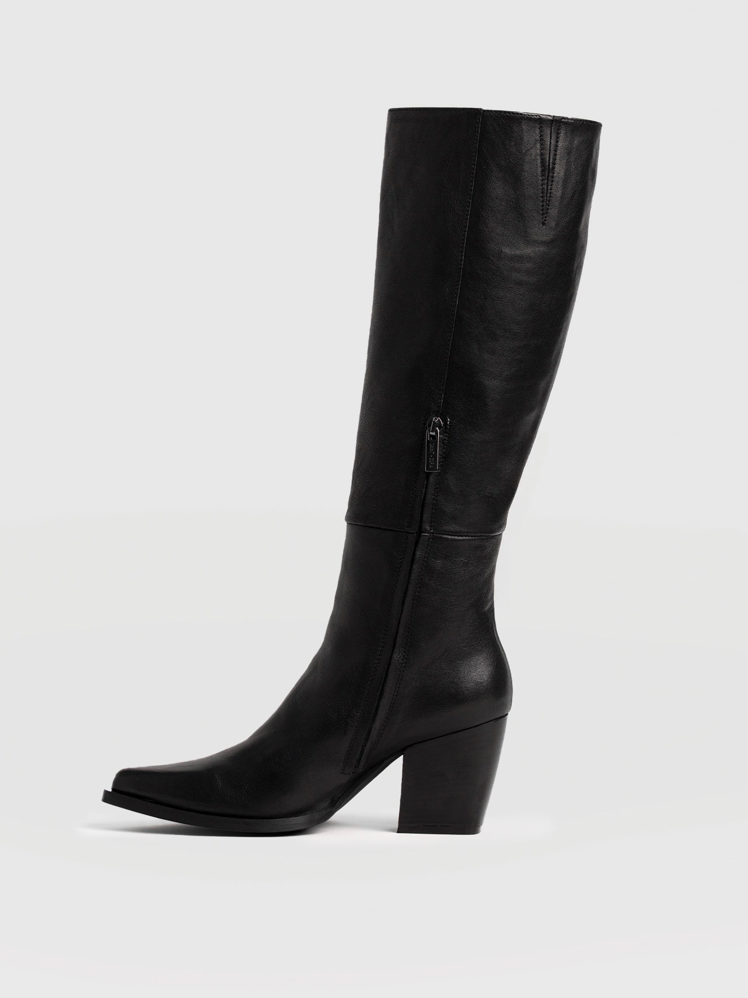 Dallas Knee High Boot - Black - Women's Shoes | Saint + Sofia® EU