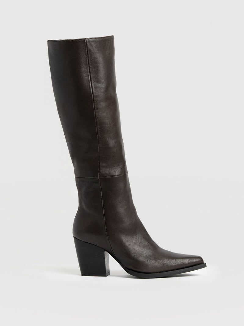 Dallas Knee High Boot - Chocolate - Women's Shoes | Saint + Sofia® EU