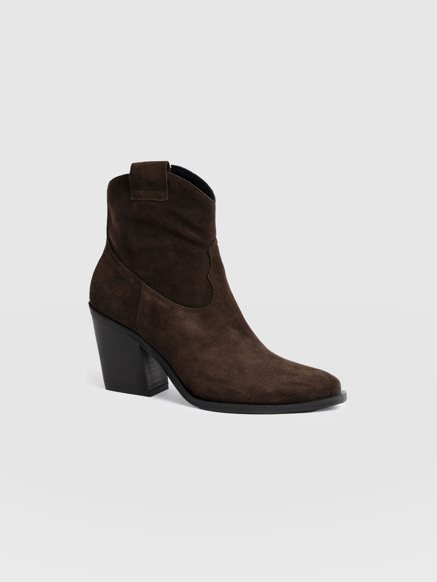 Dallas Mid Boot - Chocolate - Women's Shoes | Saint + Sofia® EU
