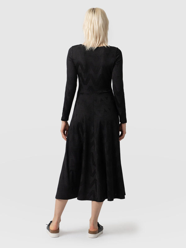 Darcey Flared Dress Black Jacquard - Women's Dresses | Saint + Sofia® EU