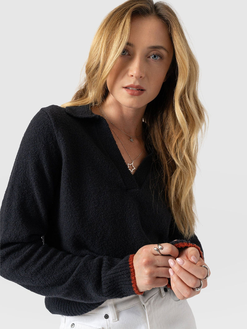 Delphi Polo Knit - Black - Women's T-shirts | Saint + Sofia® EU