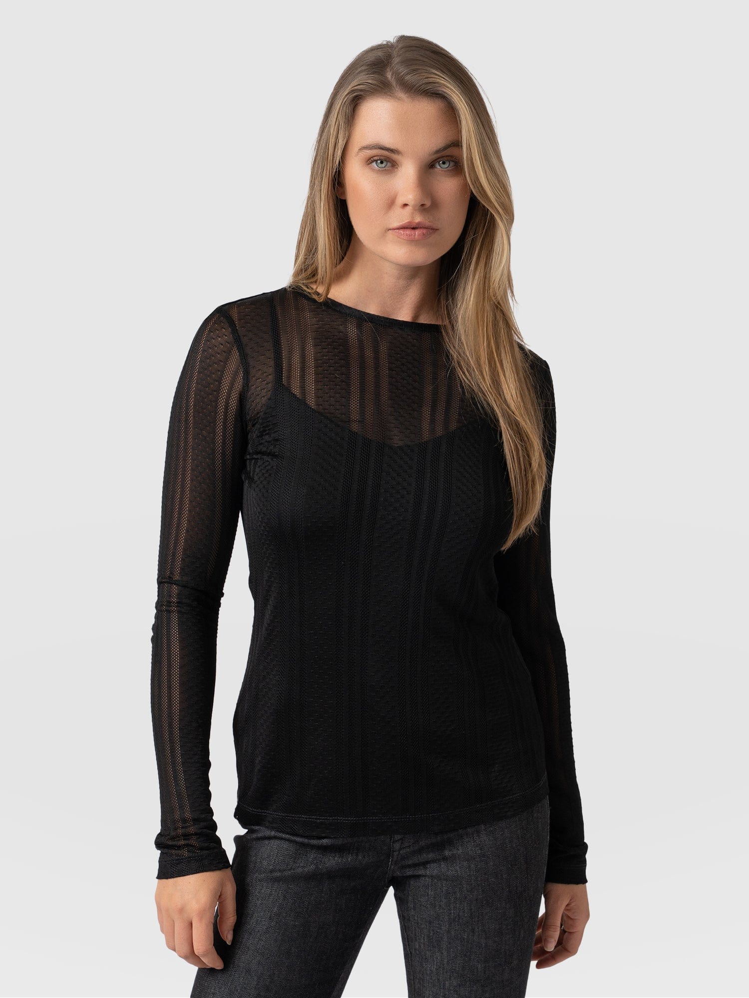 Demi Lace Long Sleeve Tee Black - Women's Tops | Saint + Sofia® EU