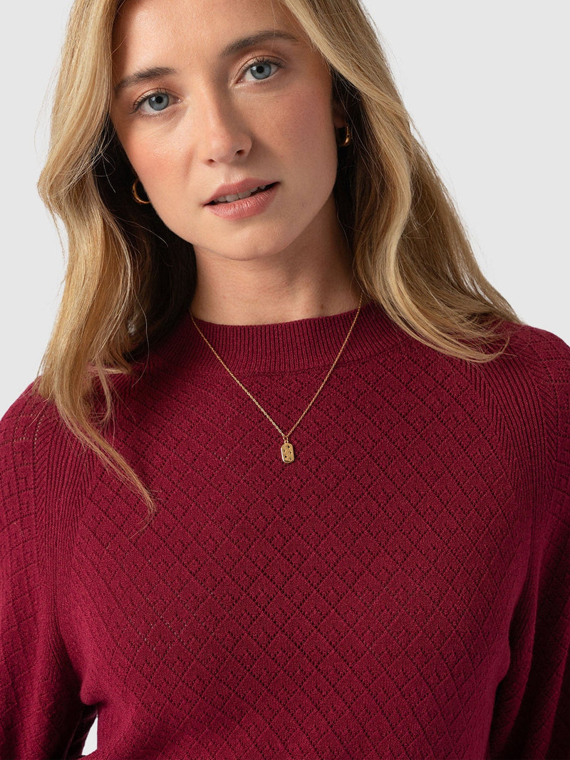 Diamond Knit Jumper Deep Pink - Women's Jumpers | Saint + Sofia® EU