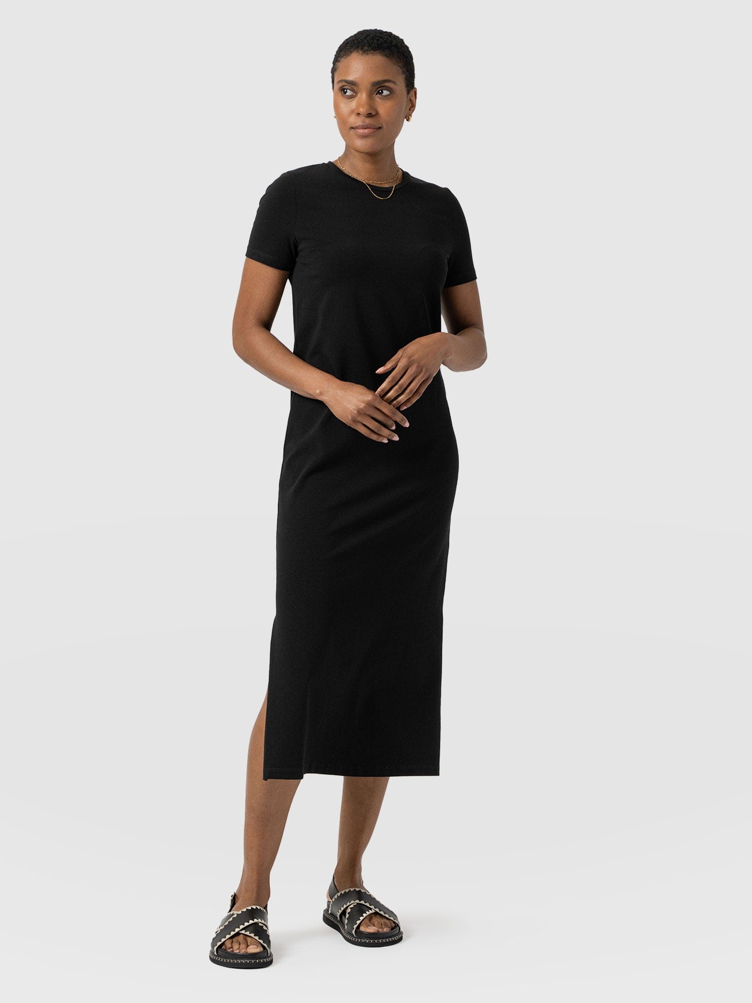 Easy T-Shirt Midi Dress - Black - Women's Dresss | Saint + Sofia® EU