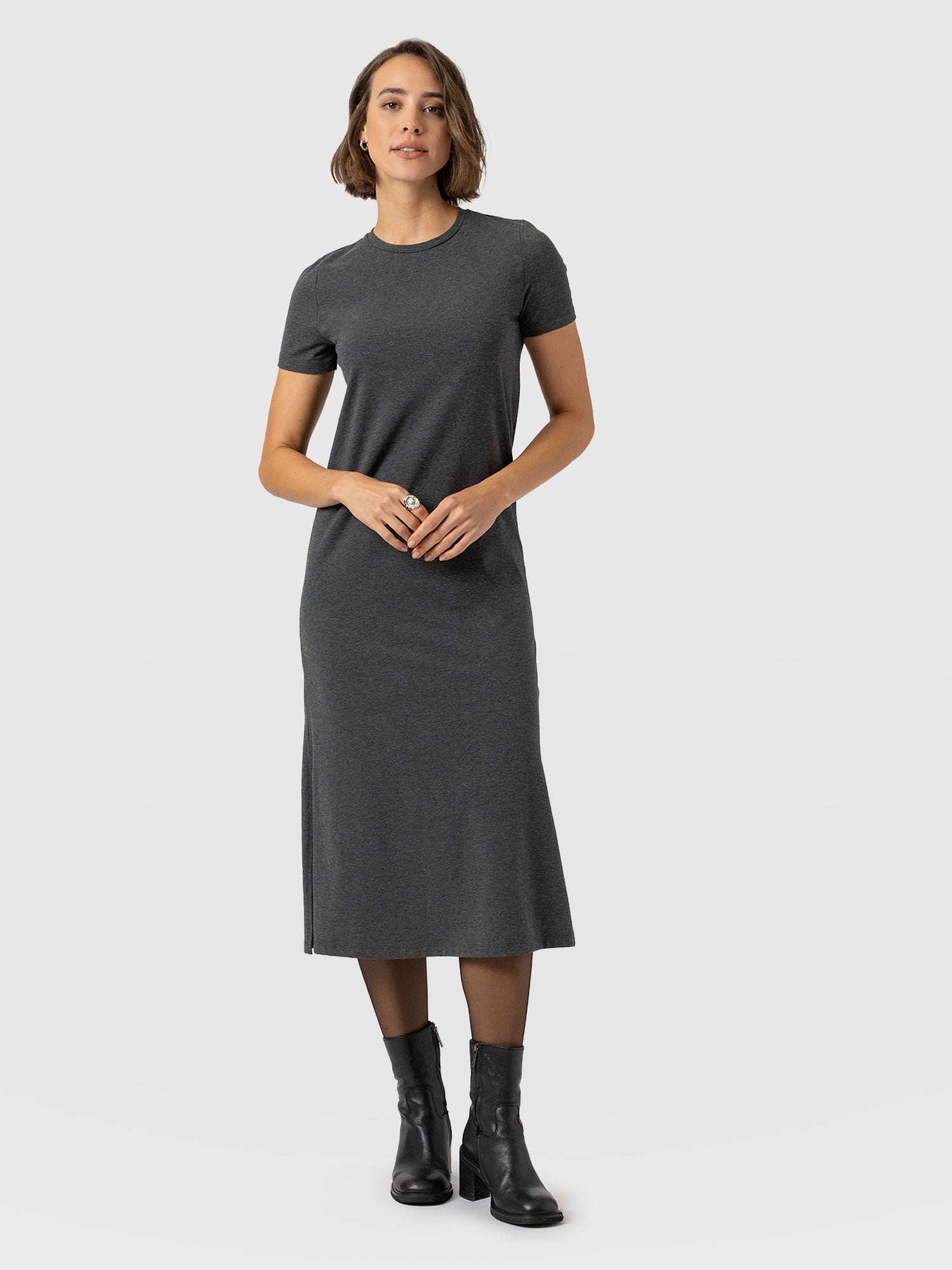 Easy T-Shirt Midi Dress - Charcoal - Women's Dresss | Saint + Sofia® EU