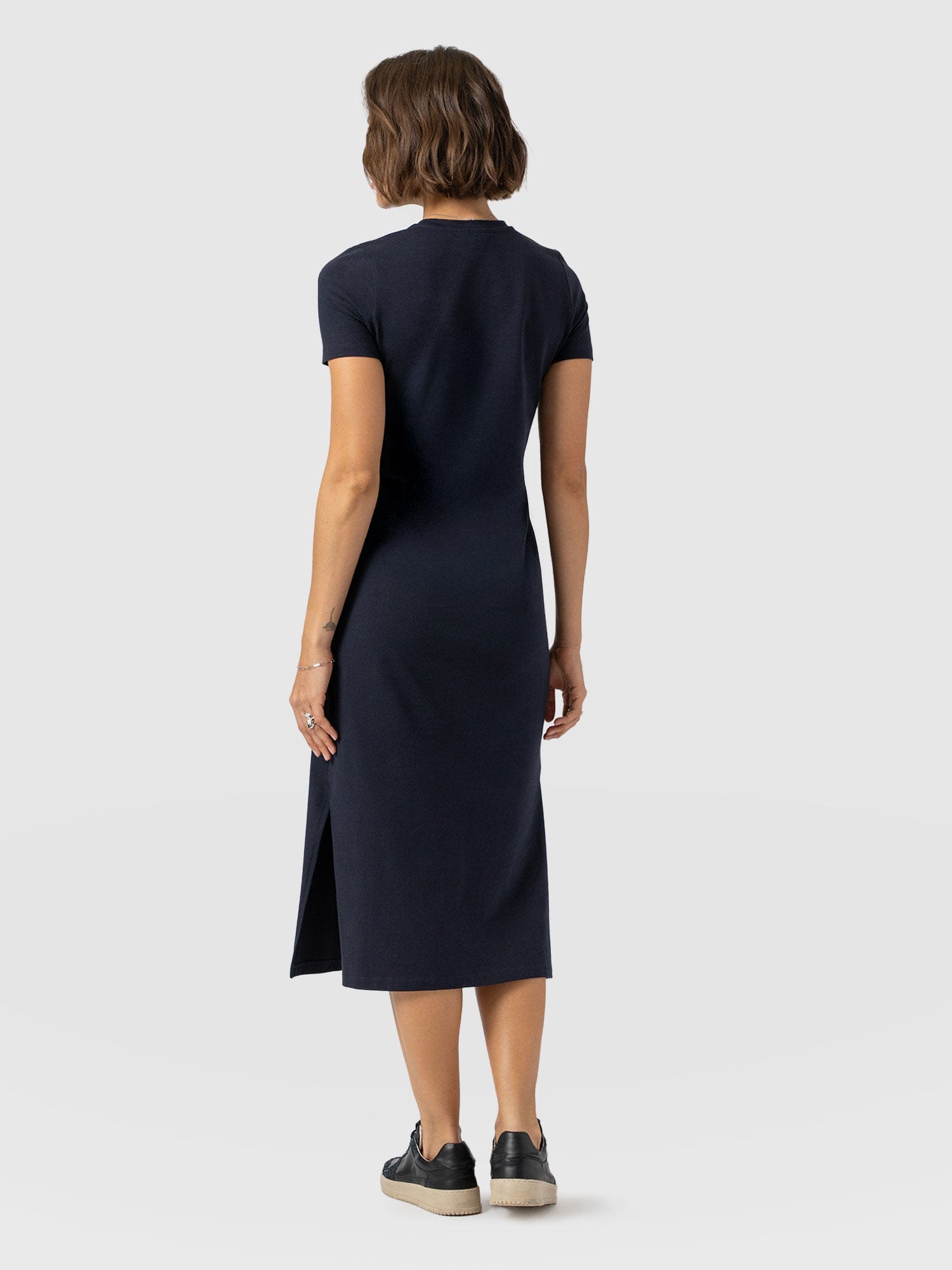 Easy T-Shirt Midi Dress - Navy - Women's Dresss | Saint + Sofia® EU