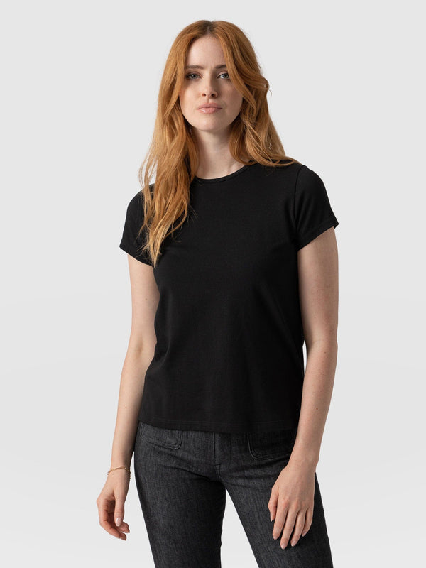 Easy Tee Black - Women's T-Shirts | Saint + Sofia® EU