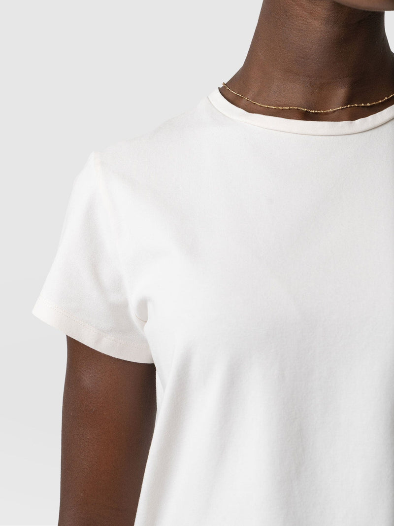 Easy Tee Cream - Women's T-Shirts | Saint + Sofia® EU