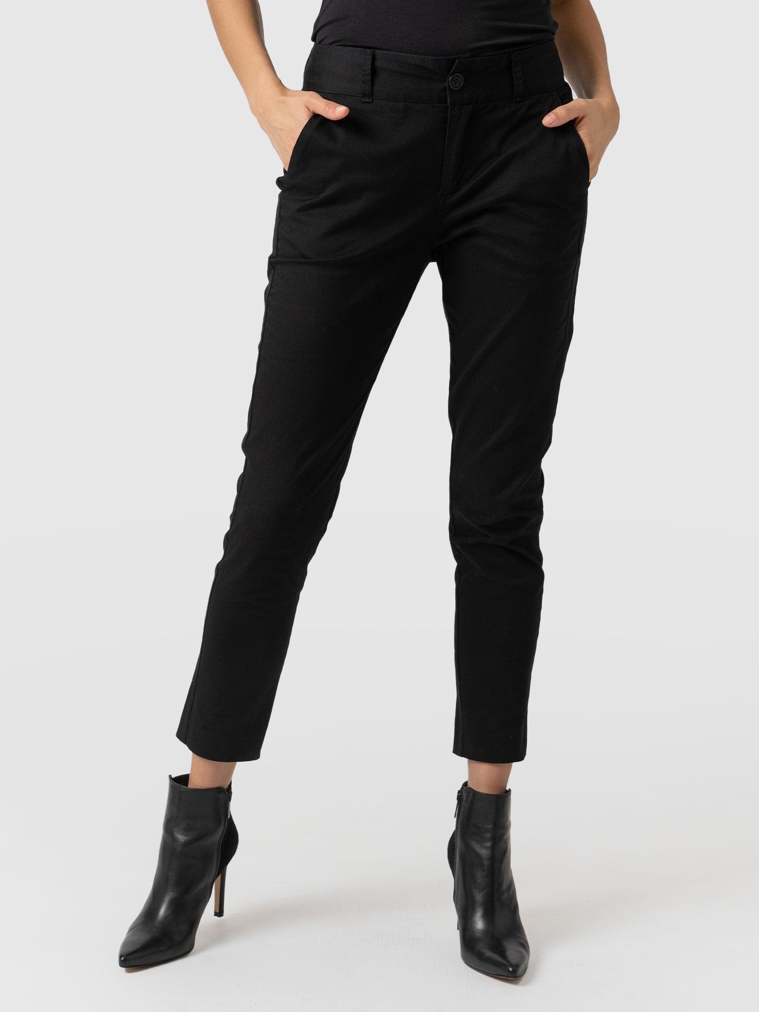 Eden Chino Black - Women's Trousers | Saint + Sofia® EU