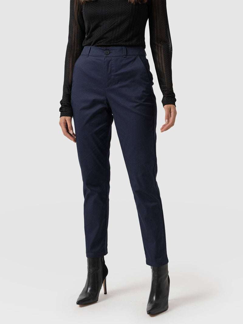 Eden Chino Navy - Women's Trousers | Saint + Sofia® EU