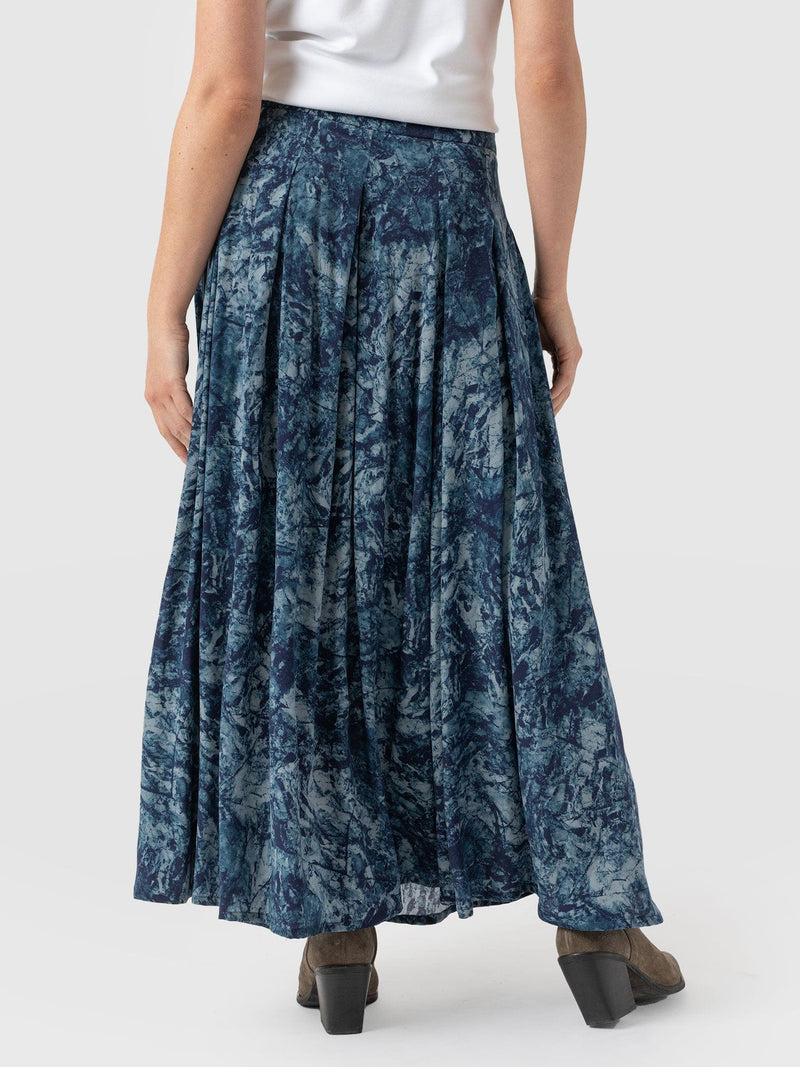 Eliza Pleated Skirt Blue Marble - Women's Skirts | Saint + Sofia® EU