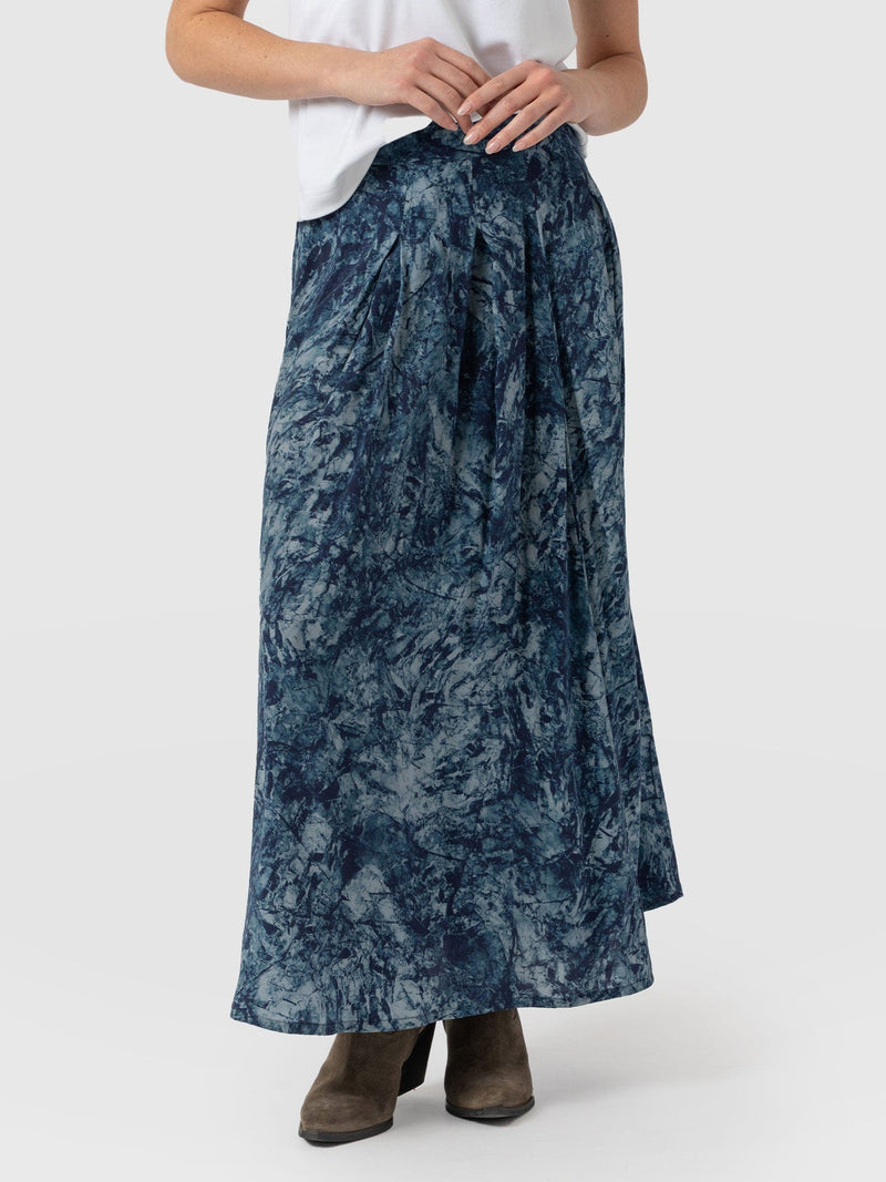 Eliza Pleated Skirt Blue Marble - Women's Skirts | Saint + Sofia® EU