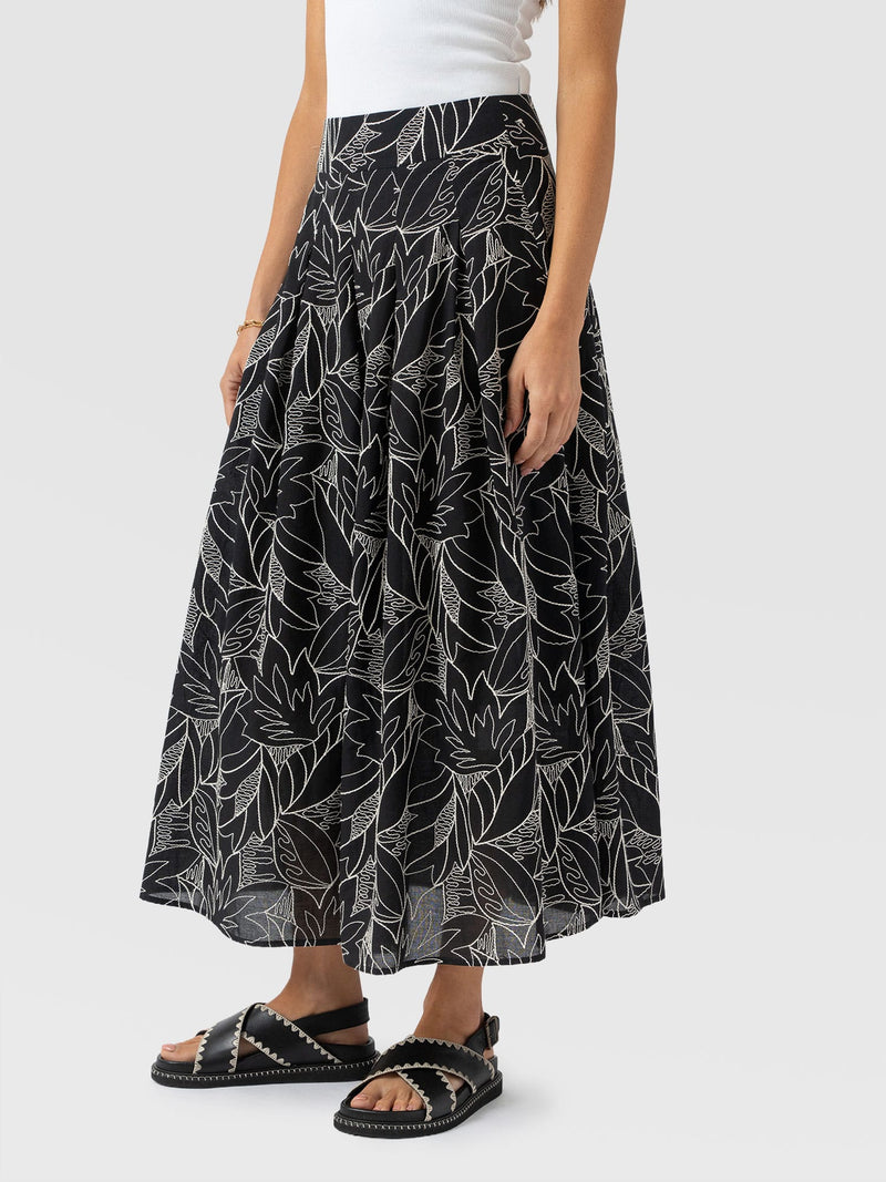 Eliza Skirt - Black Embroidered - Women's Skirts | Saint + Sofia® EU