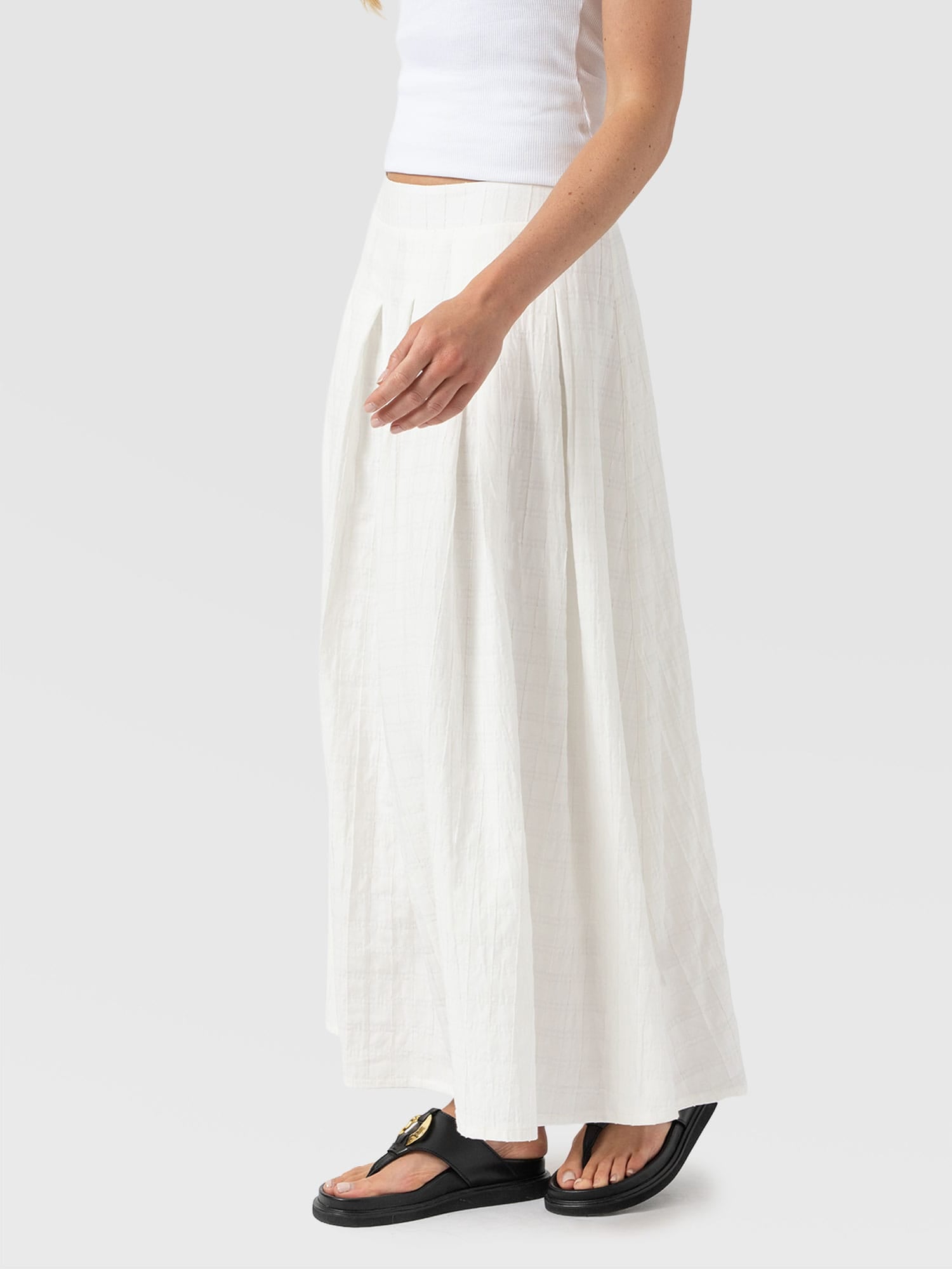 Eliza Skirt - White Textured - Women's Skirts | Saint + Sofia® EU