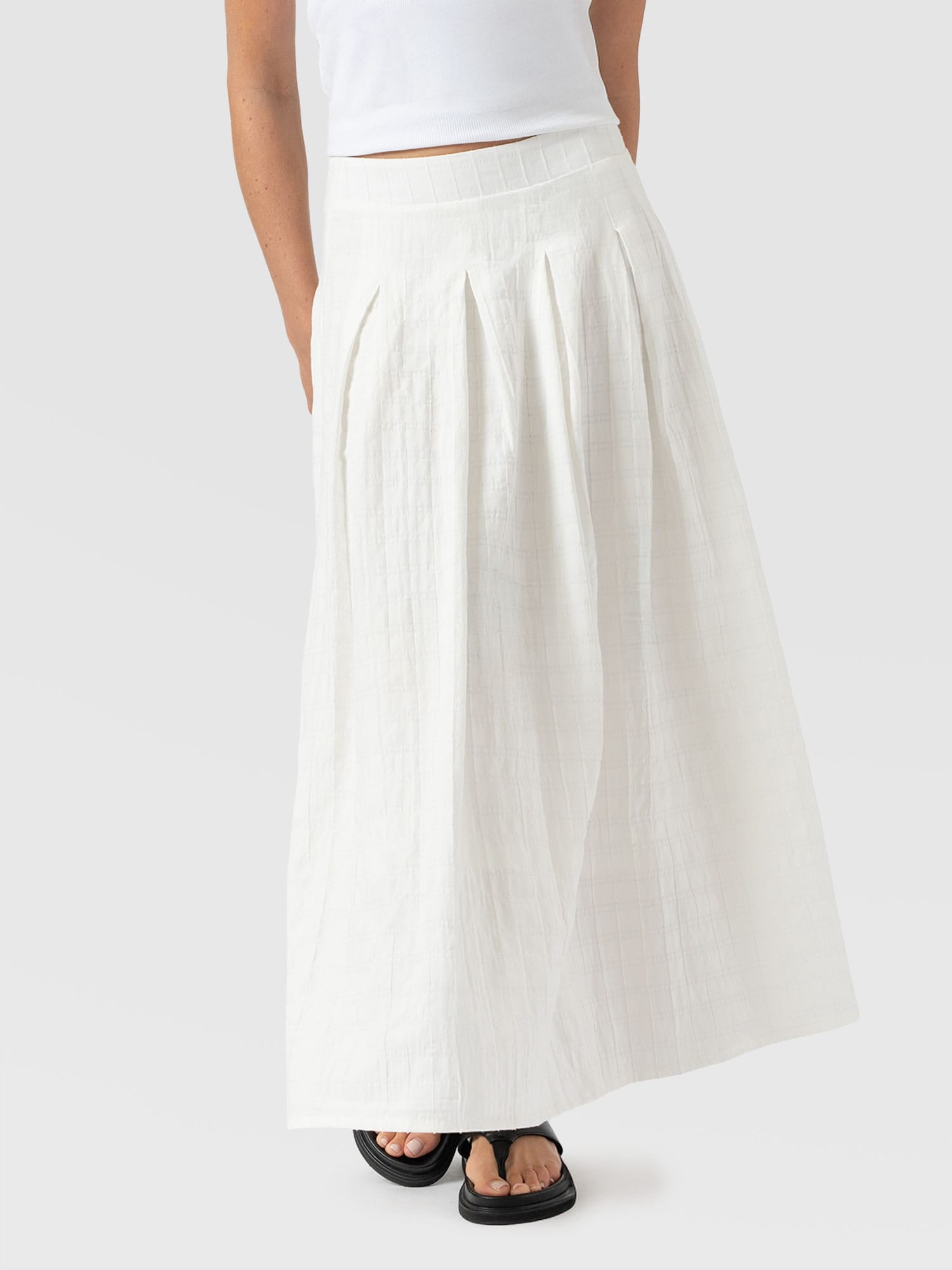 Eliza Skirt - White Textured - Women's Skirts | Saint + Sofia® EU
