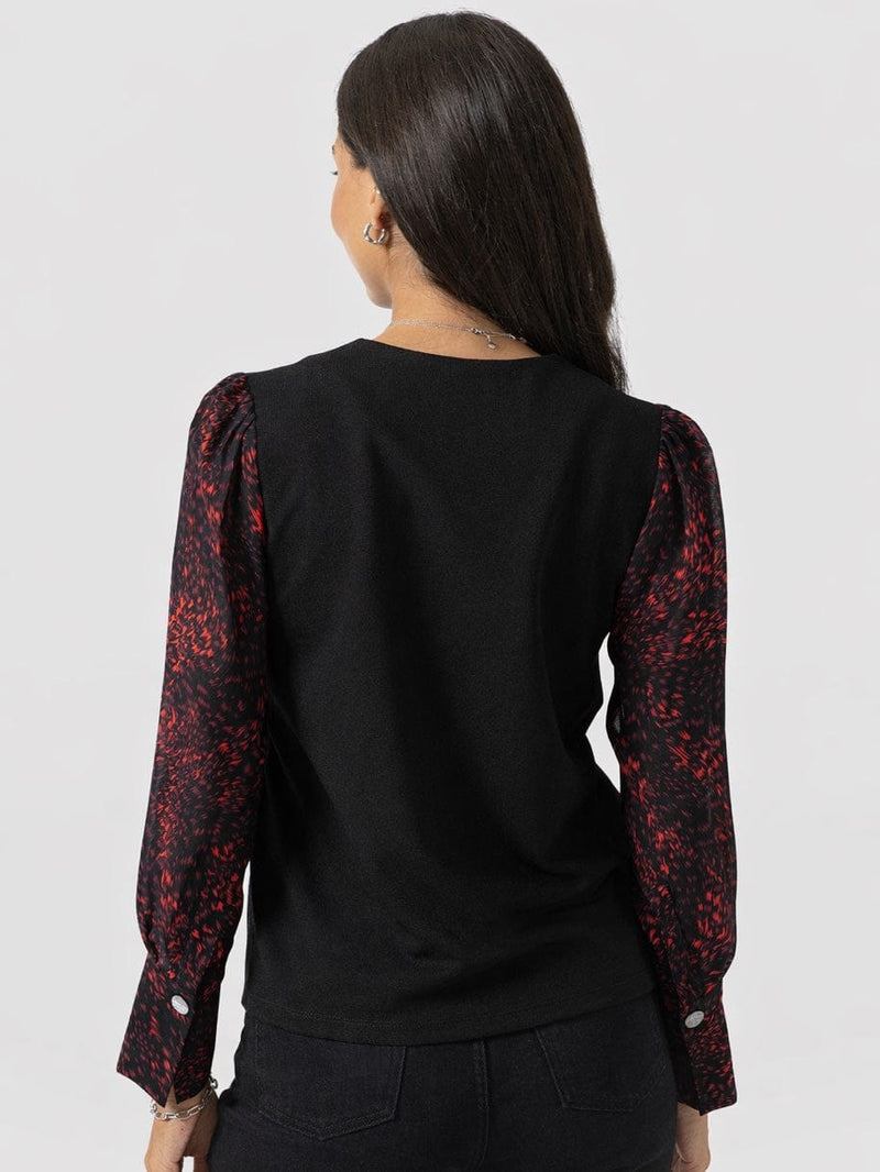 Ella Zip Up Top - Red Fade Spot - Women's T-shirts | Saint and Sofia® EU