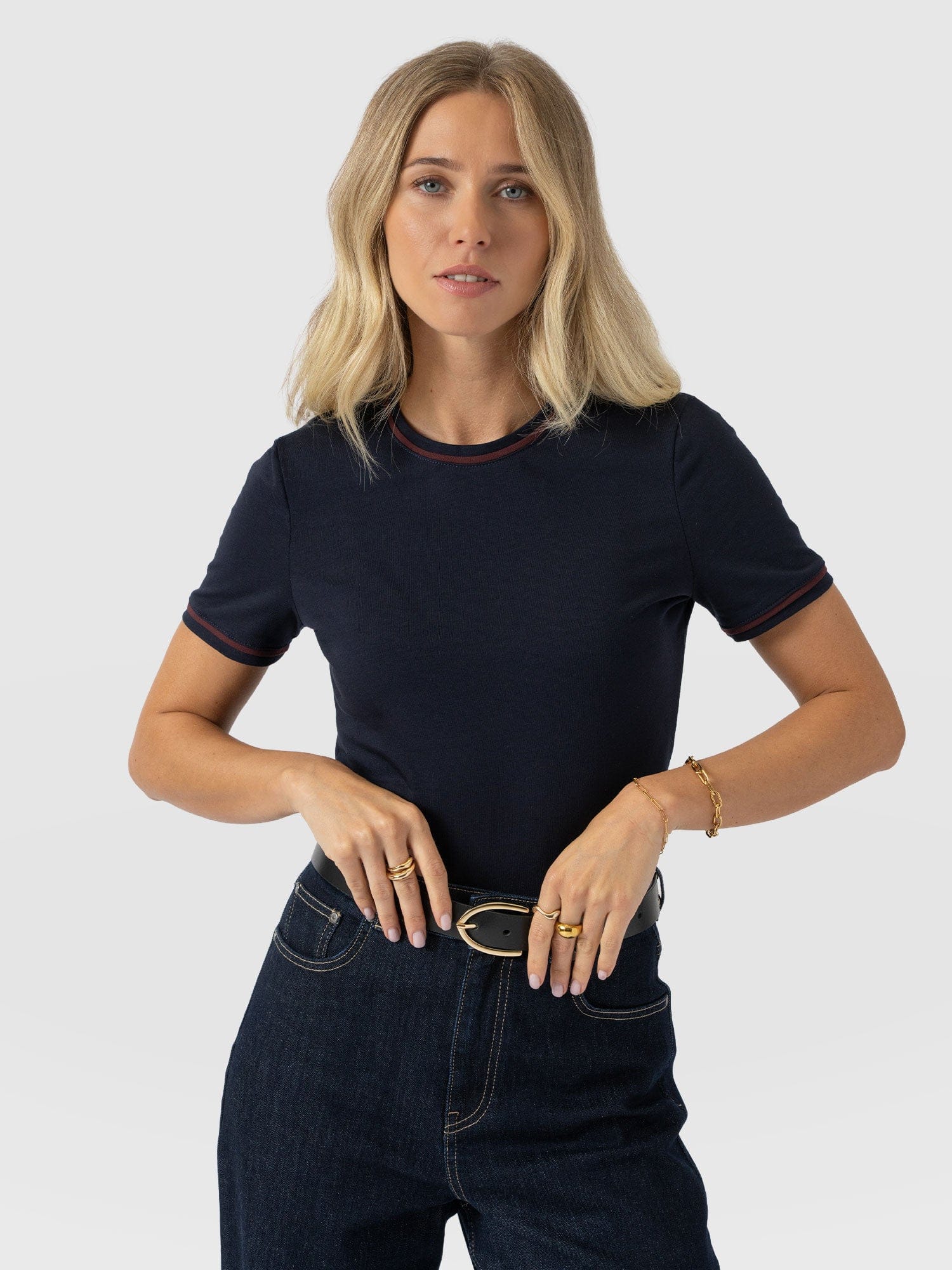 Ellen Piping Tee - Navy - Women's T-shirts | Saint + Sofia® EU