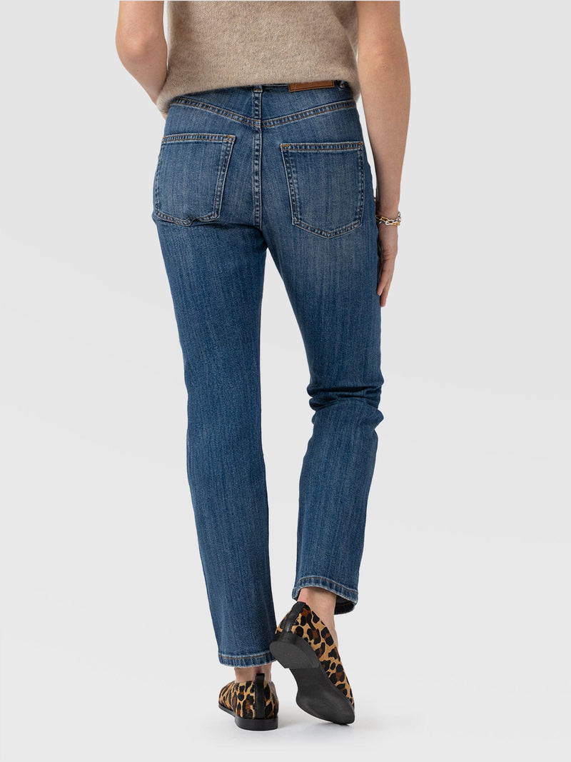 Emma Straight Leg Jeans Mid Blue - Women's Jeans | Saint + Sofia® EU