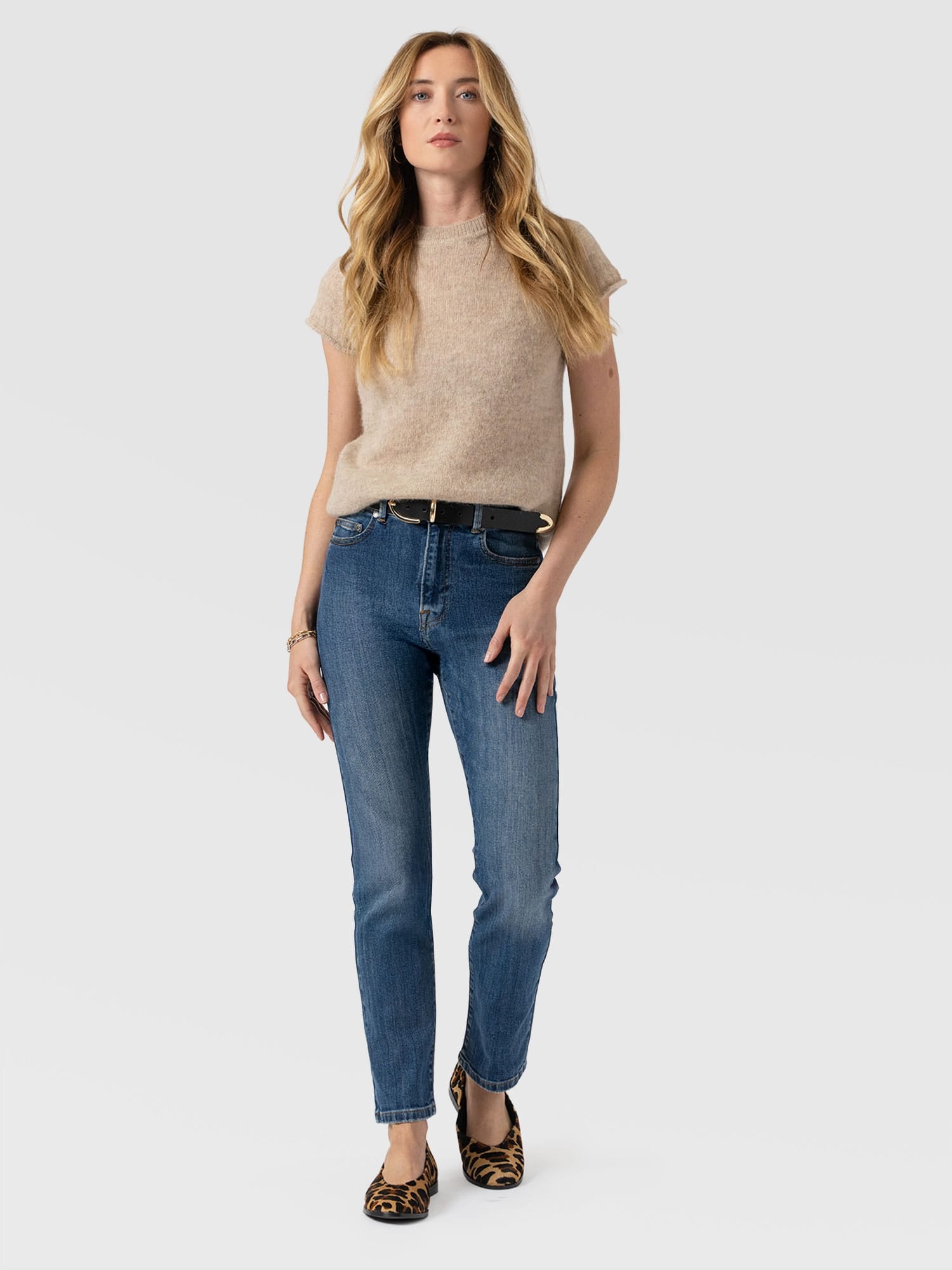 Emma Straight Leg Jeans Mid Blue - Women's Jeans | Saint + Sofia® EU