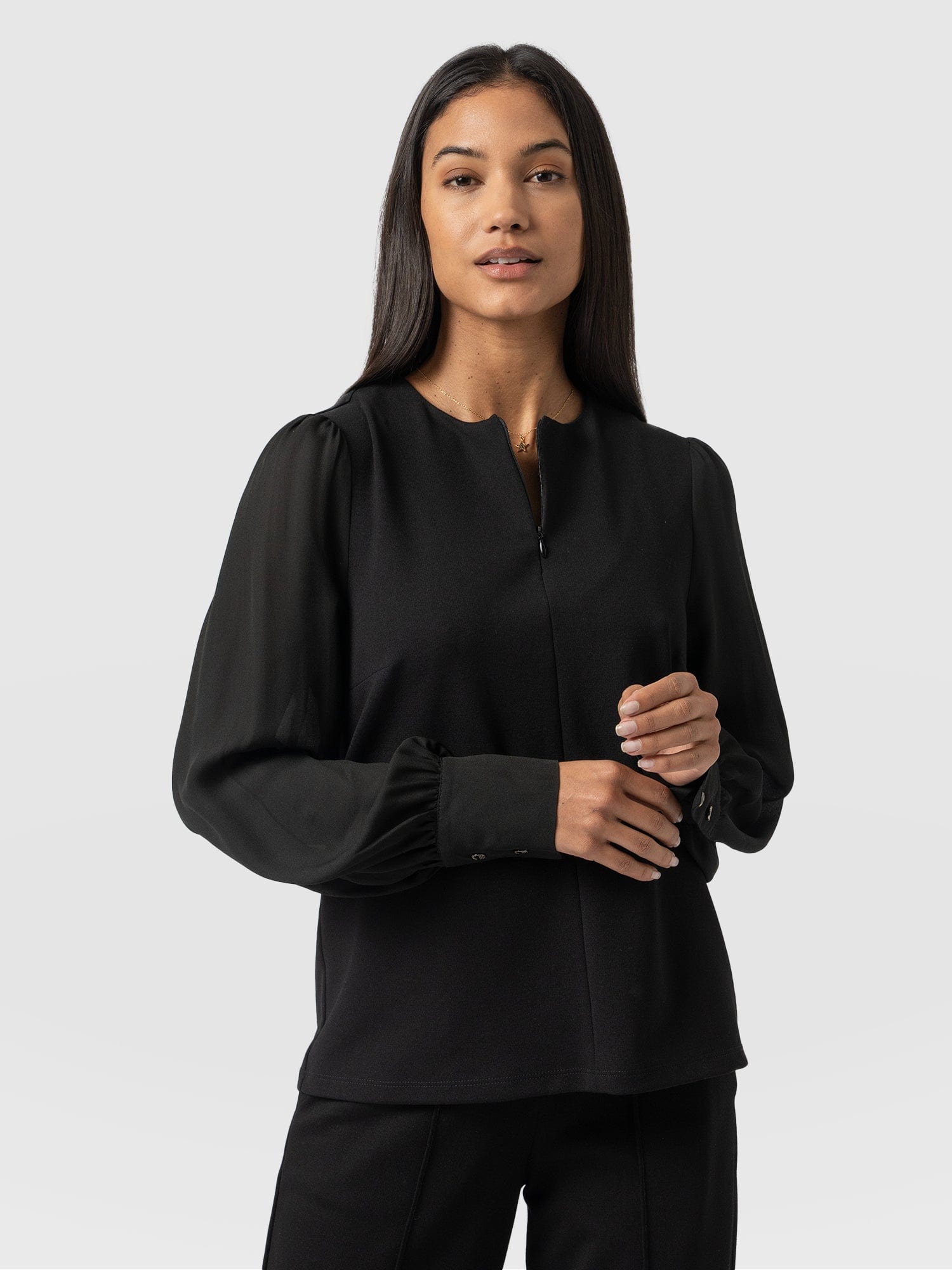 Esme Zip Up Top Black - Women's Tops | Saint + Sofia® EU