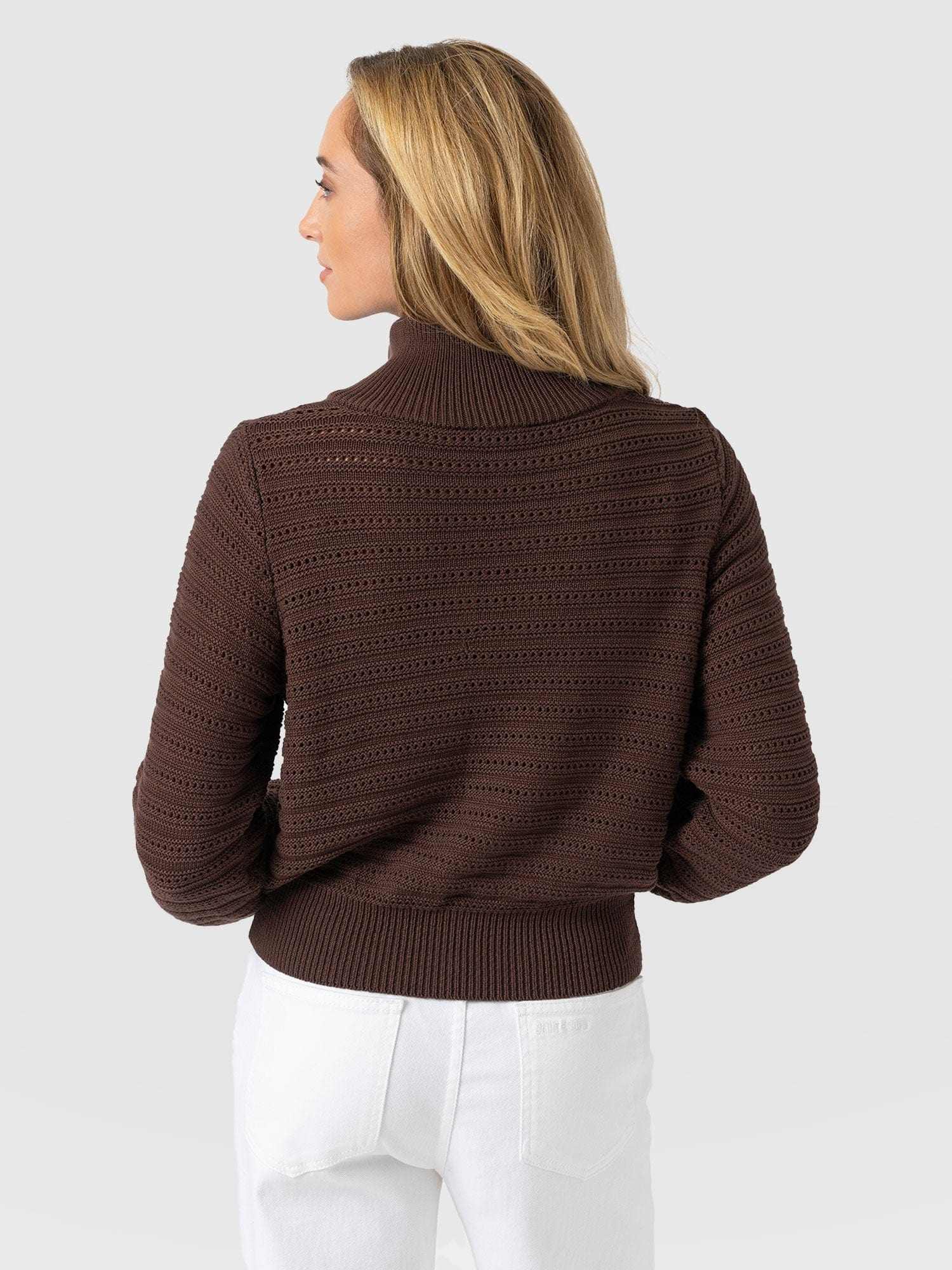 Ester Quarter Zip Knit - Chocolate - Women's Knitwears | Saint + Sofia® EU