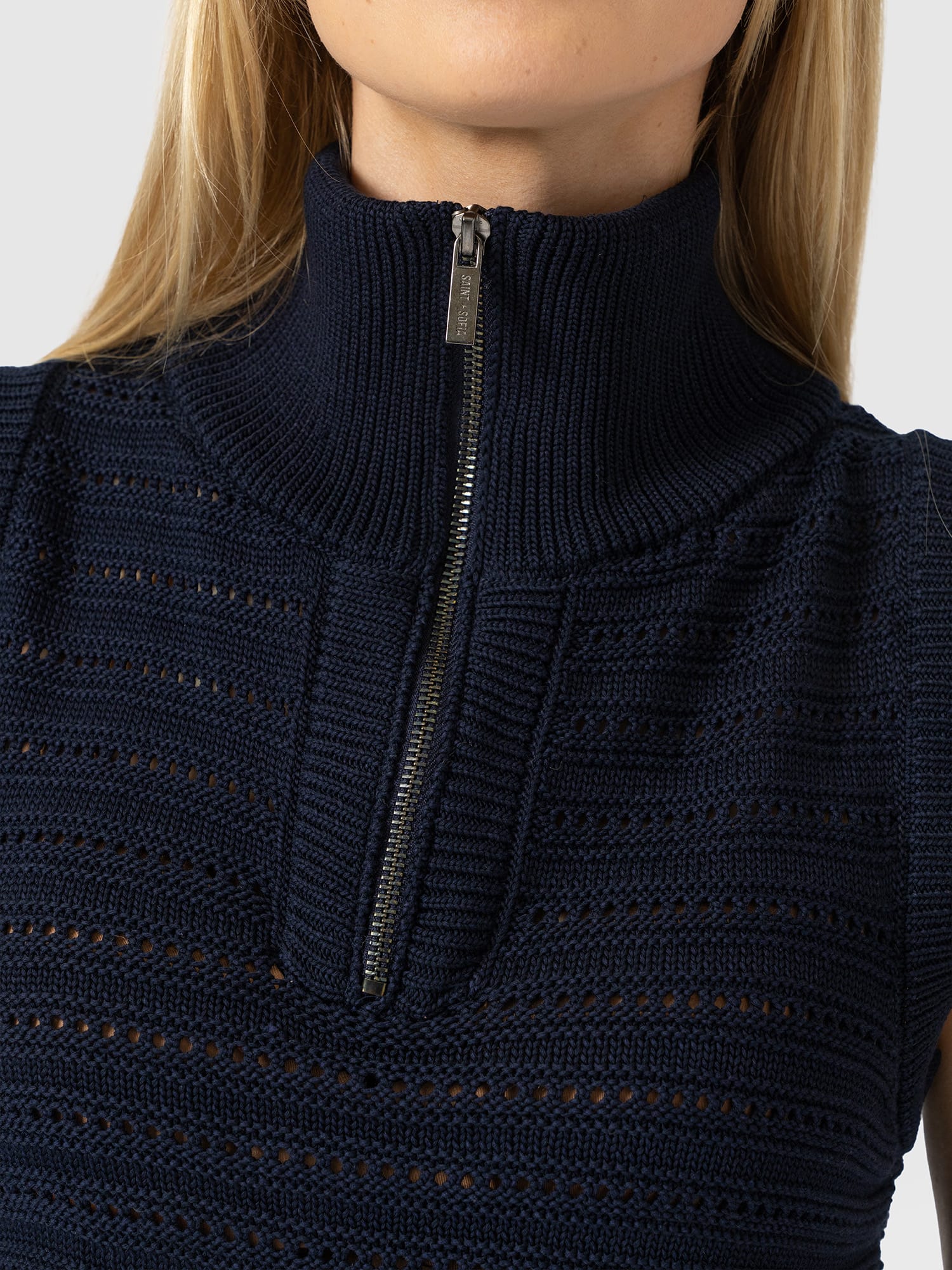 Ester Sleeveless Knit - Navy - Women's Jumpers | Saint and Sofia® EU