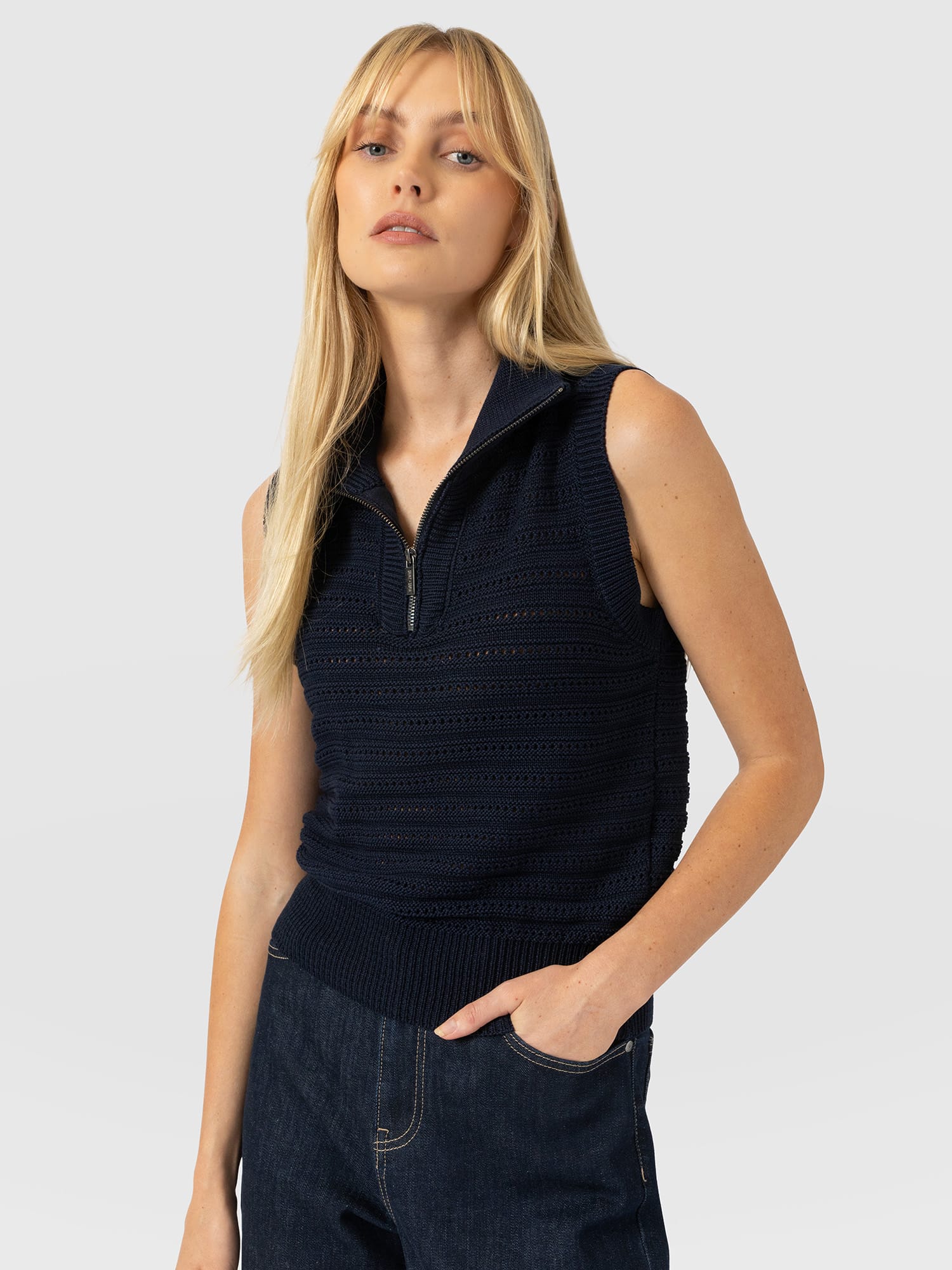 Ester Sleeveless Knit - Navy - Women's Jumpers | Saint and Sofia® EU