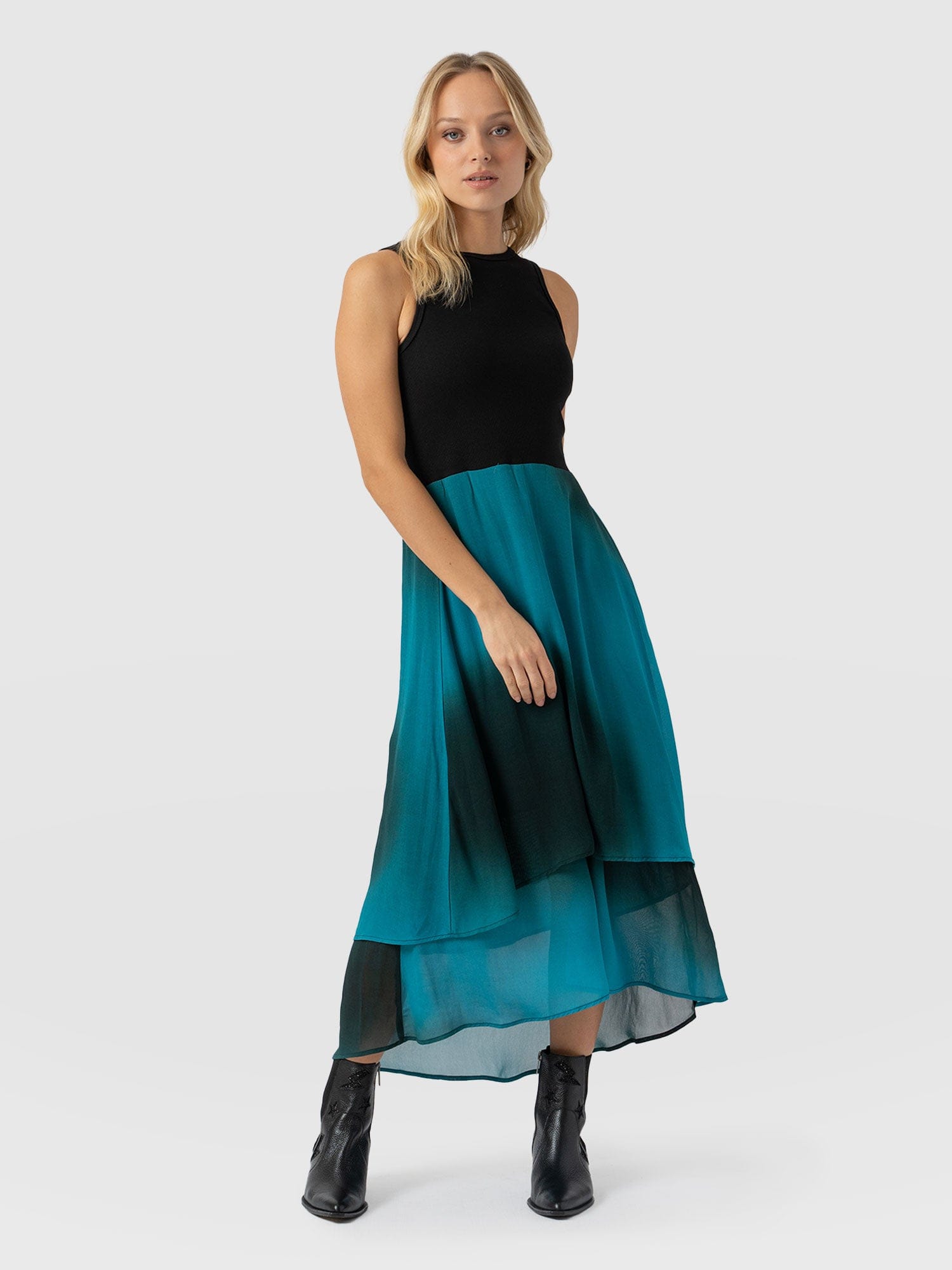 Etta Layered Dress Blue Coral - Women's Skirts | Saint and Sofia® EU