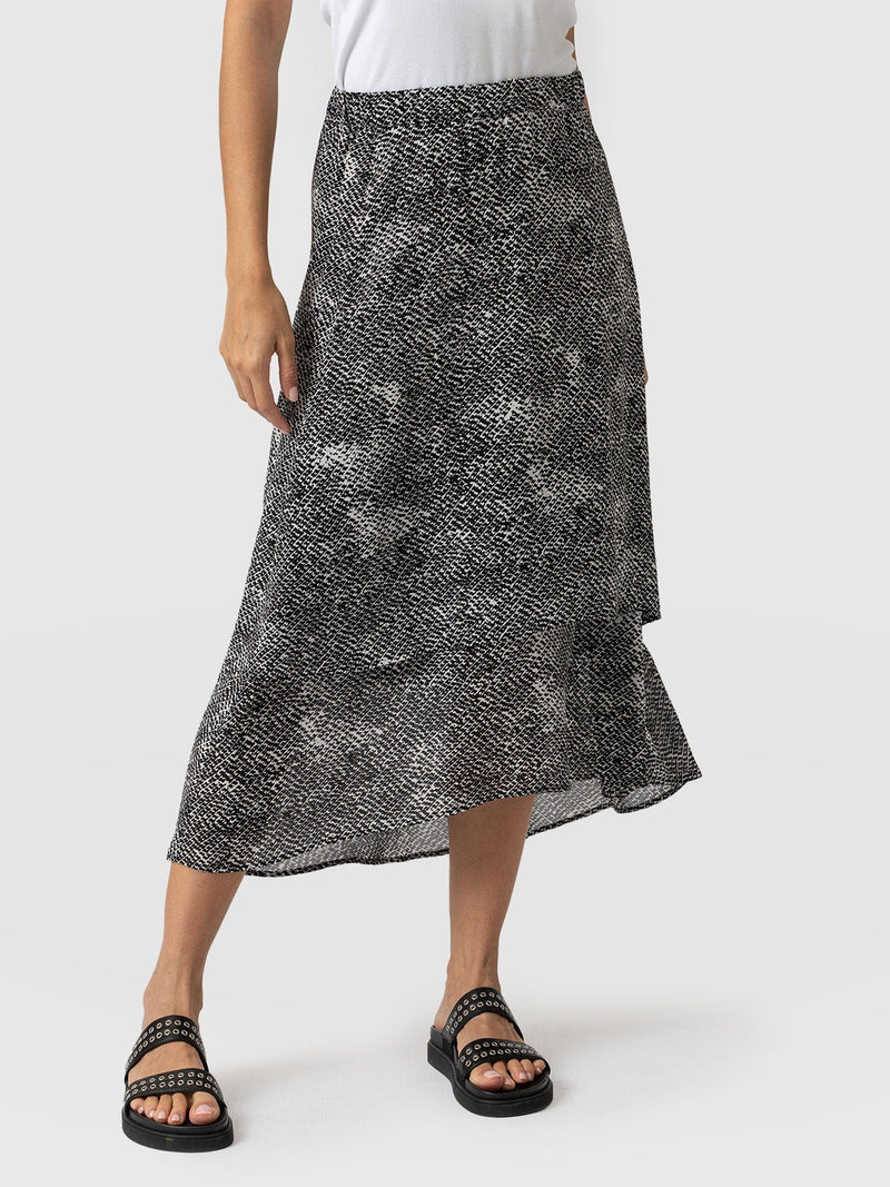 Etta Layered Skirt Monochrome Gothica - Women's Skirts | Saint + Sofia® EU