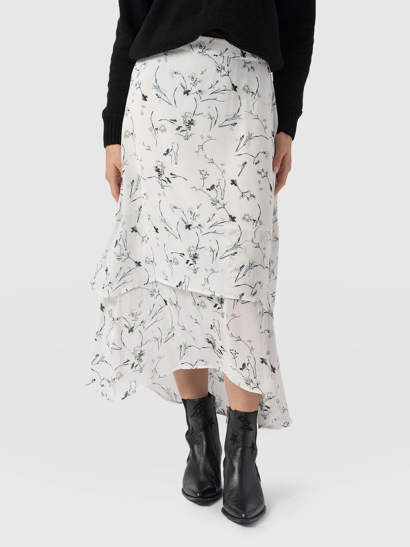 Etta Layered Skirt White Floral - Women's Skirts | Saint + Sofia® EU