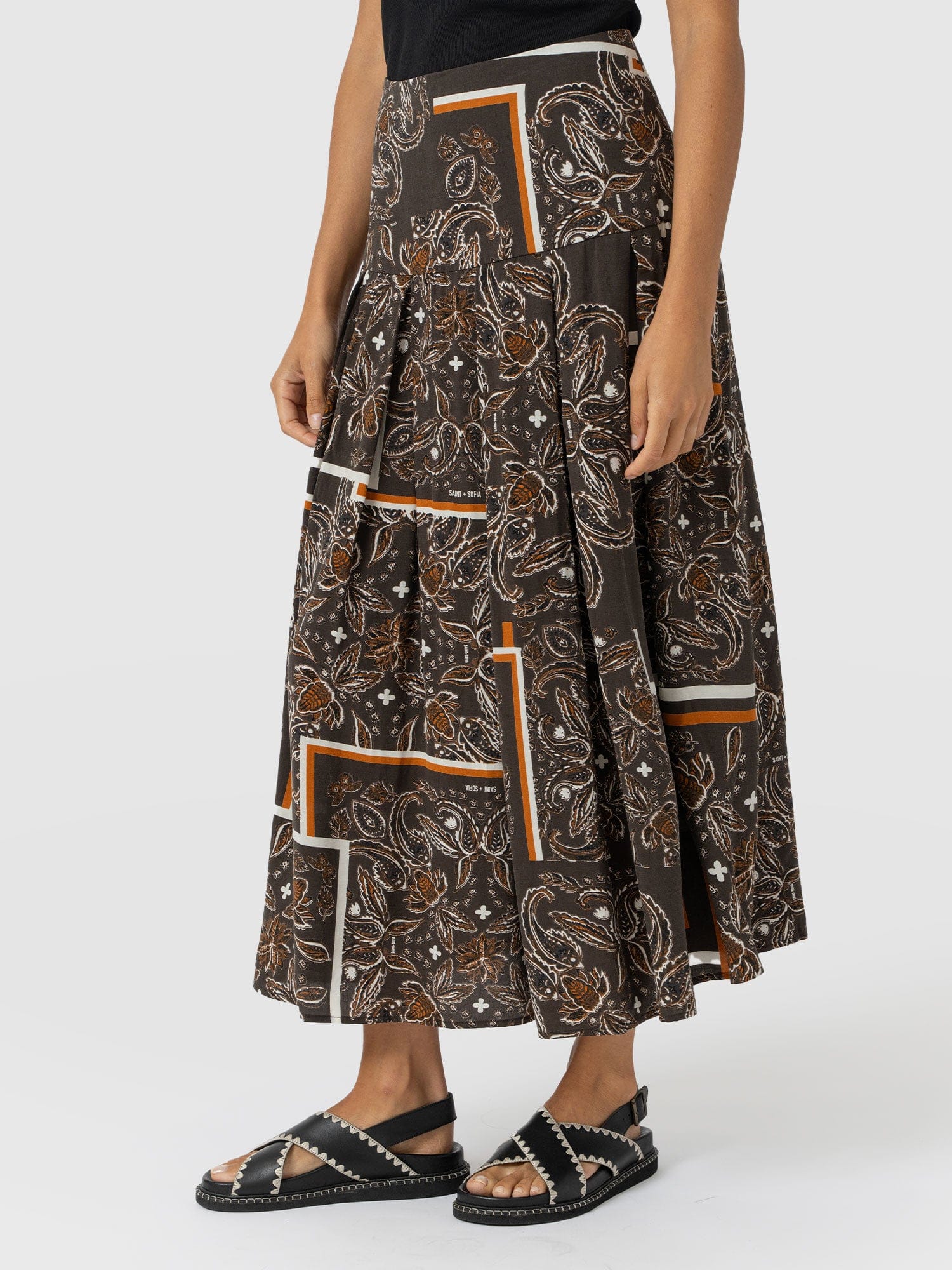 Everly Pleated Skirt - Brown Paisley - Women's Skirts | Saint + Sofia? EU