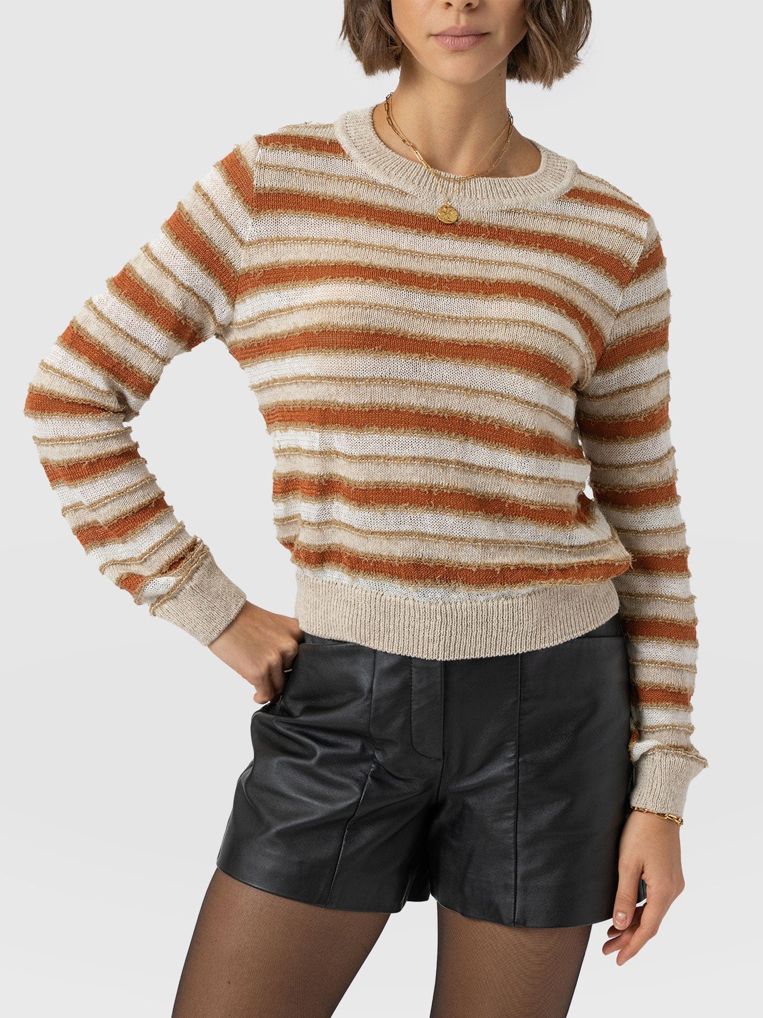 Fearne Knit Long Sleeve Tee - Rust Stripe - Women's Knitwears | Saint and Sofia® EU