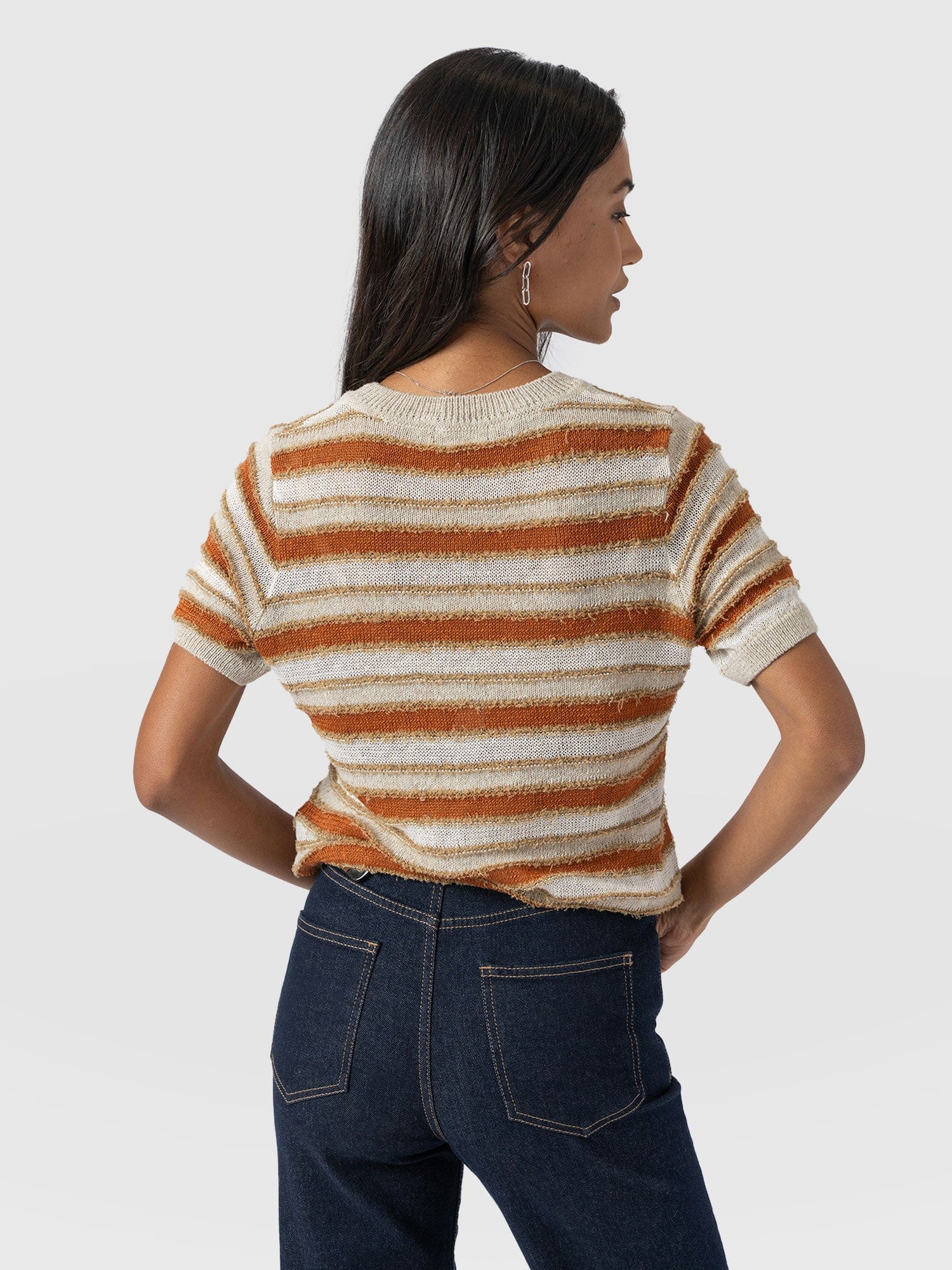 Fearne Knit Tee - Rust Stripe - Women's T-Shirts | Saint + Sofia® EU
