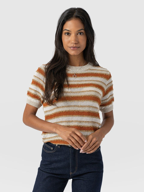 Fearne Knit Tee - Rust Stripe - Women's T-Shirts | Saint + Sofia® EU