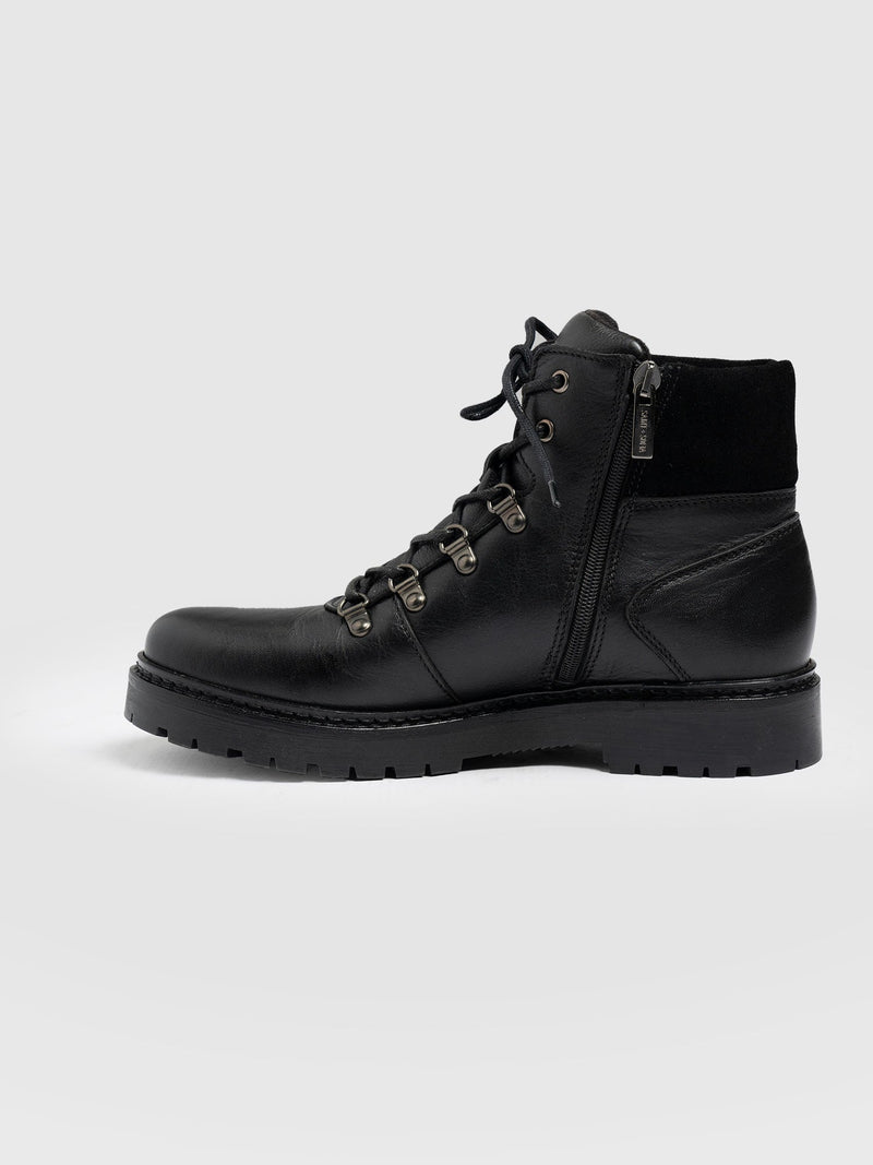 Finchley Hiking Boot Black - Women's Leather Boots |  Saint + Sofia® EU