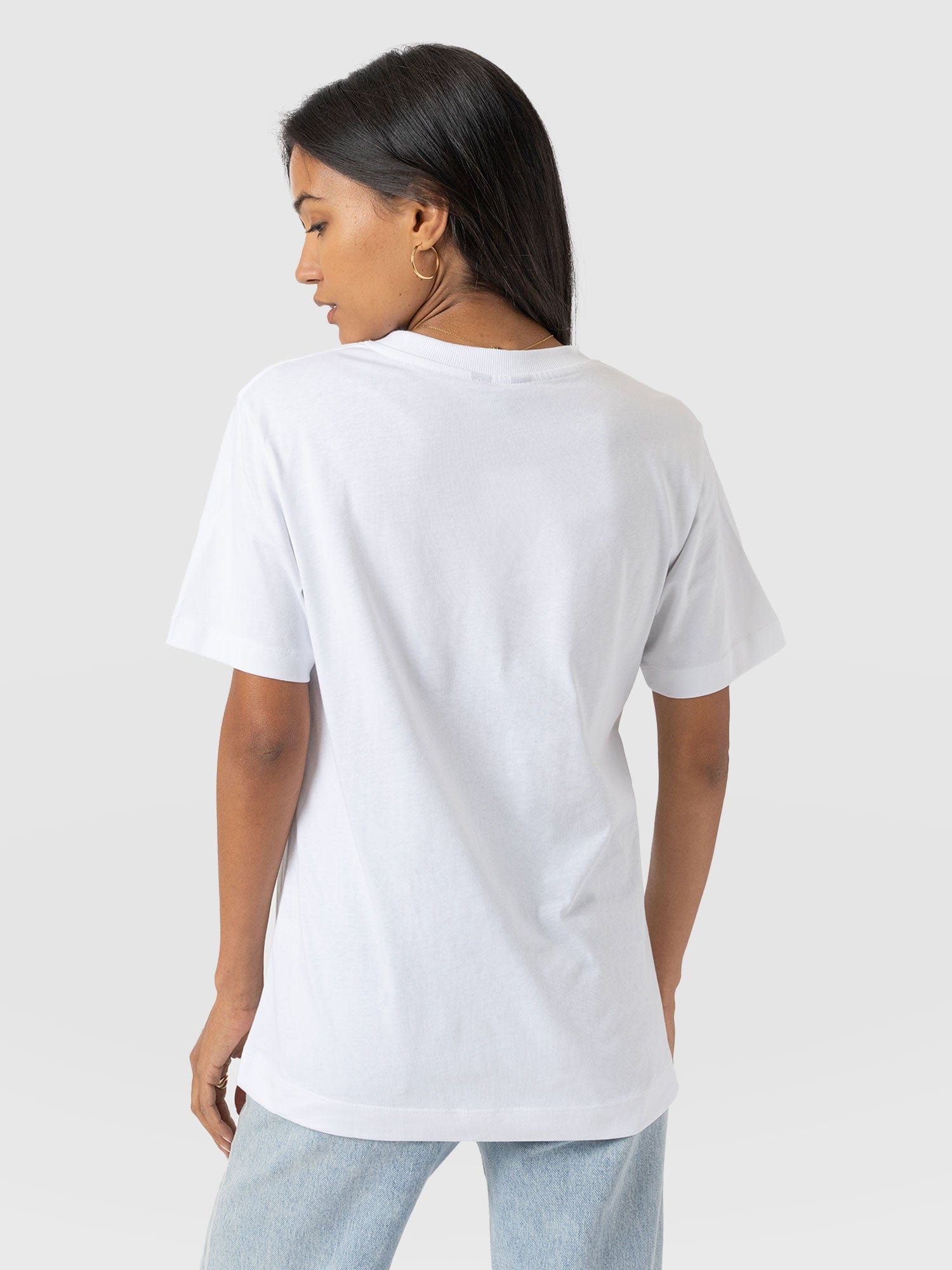 Finsbury Crew Neck Tee White - Women's T-Shirts | Saint + Sofia® EU
