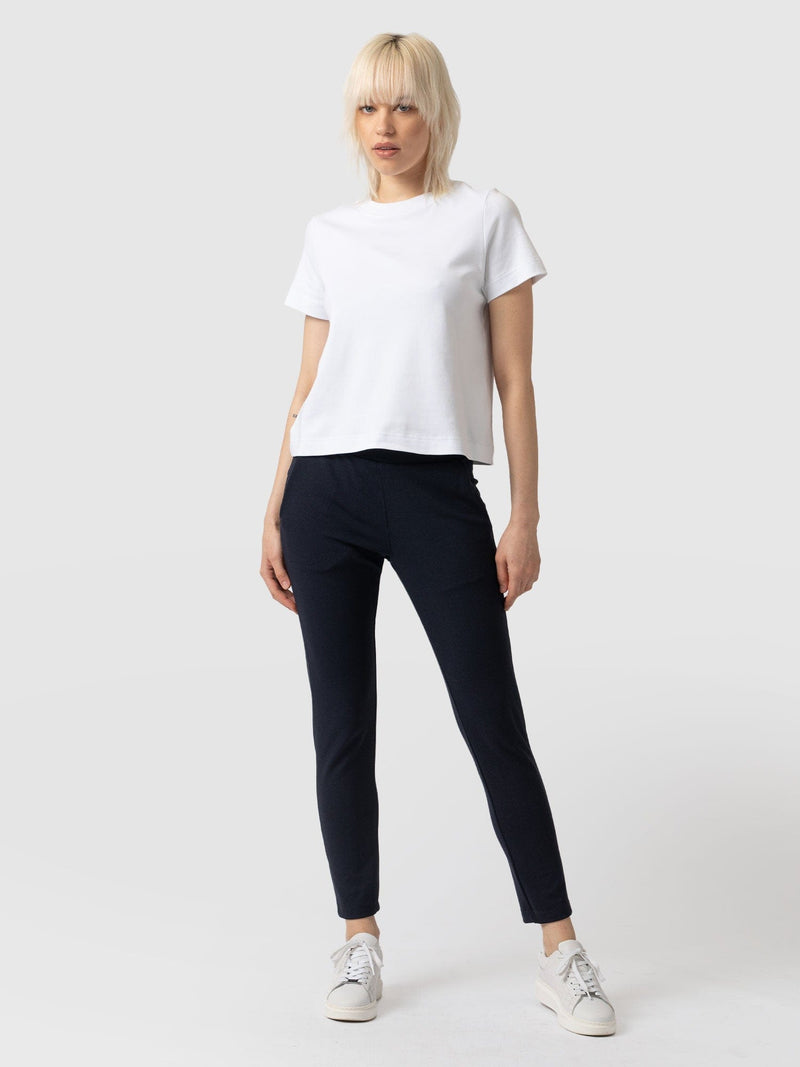 Finsbury Pant Navy - Women's Trousers | Saint + Sofia® EU