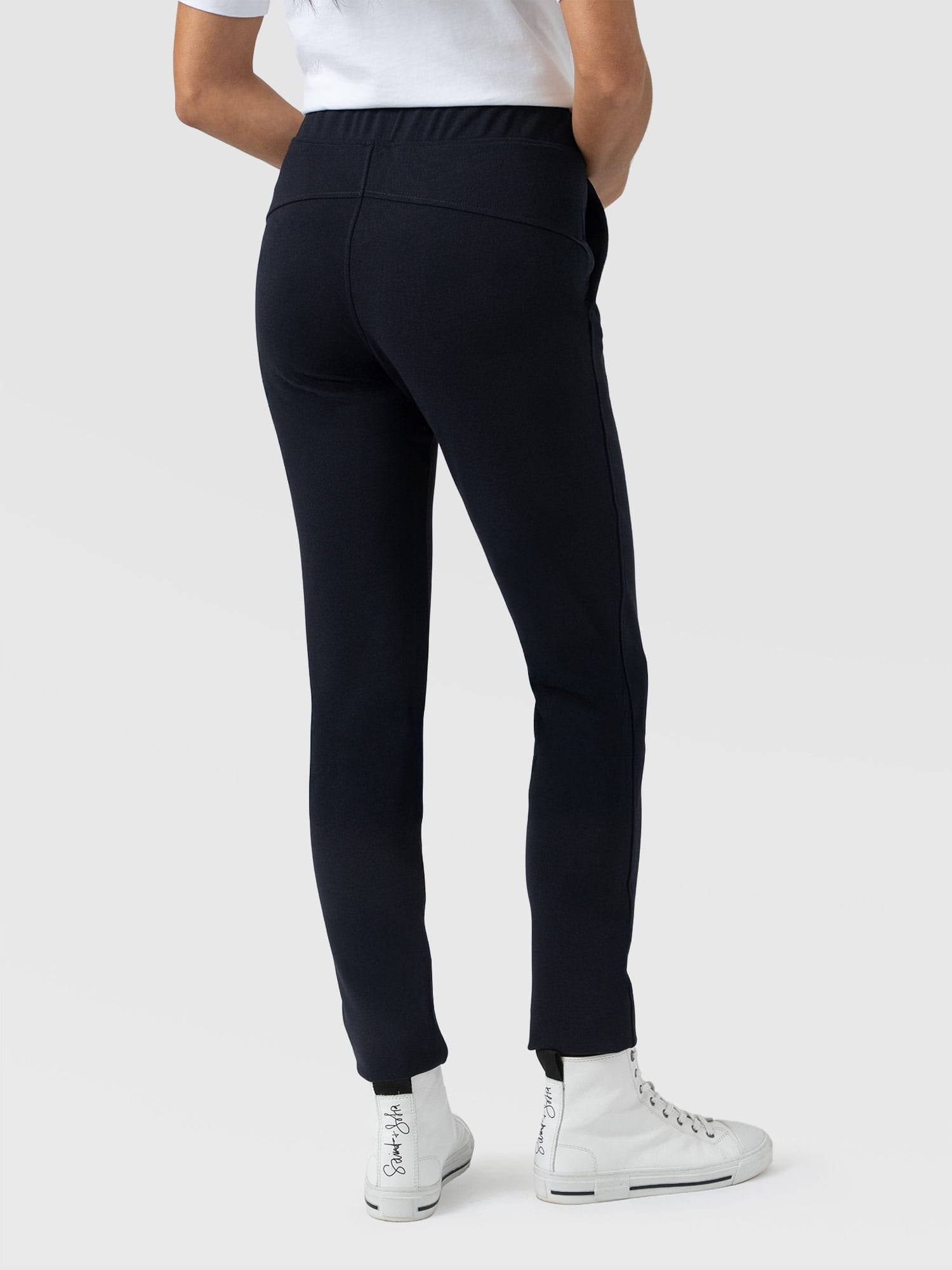 Finsbury Pant Navy - Women's Trousers | Saint + Sofia® EU