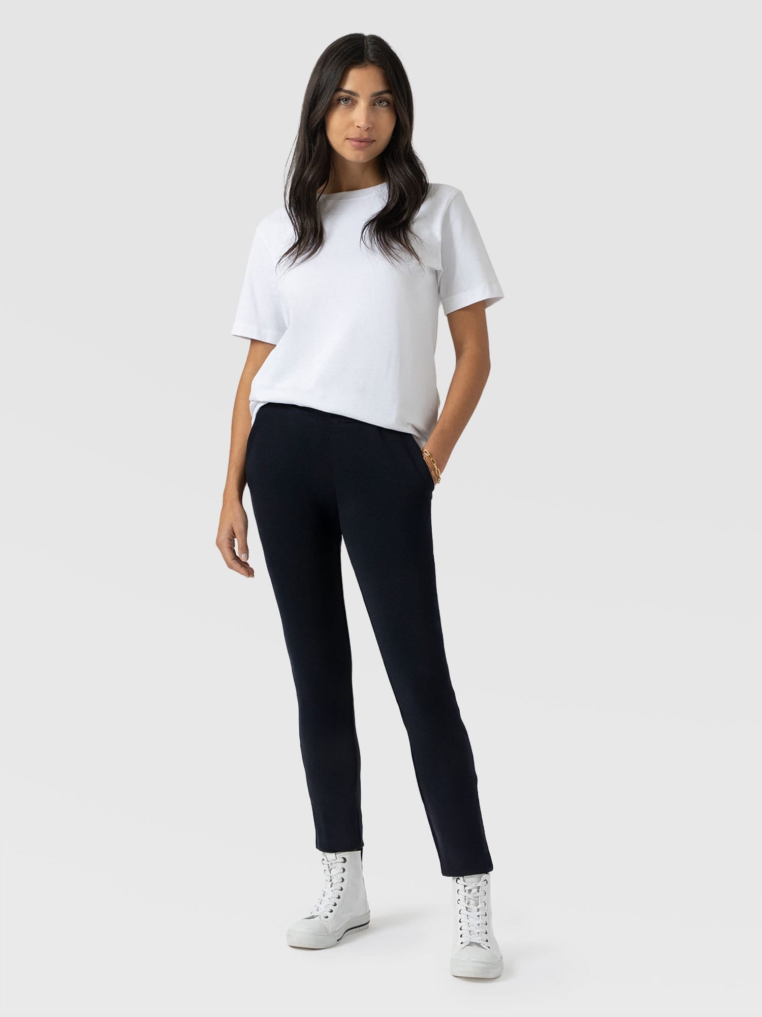 Finsbury Pant Navy - Women's Trousers | Saint + Sofia® EU