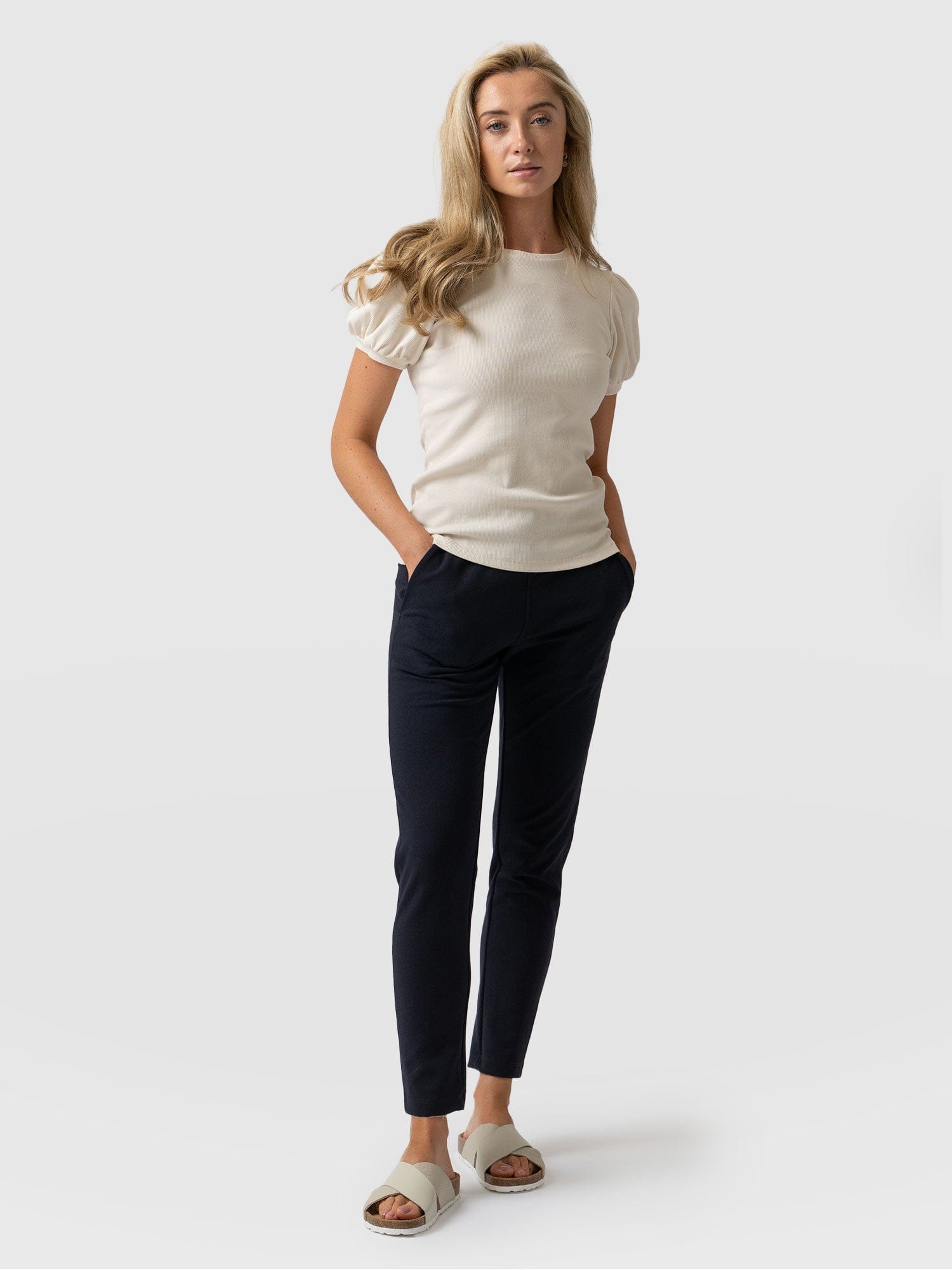 Finsbury Pant Navy - Women's Trousers | Saint + Sofia® EU