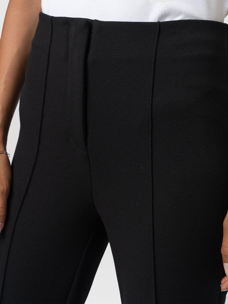 Freya Flared Trouser Black - Women's Trousers | Saint + Sofia® EU