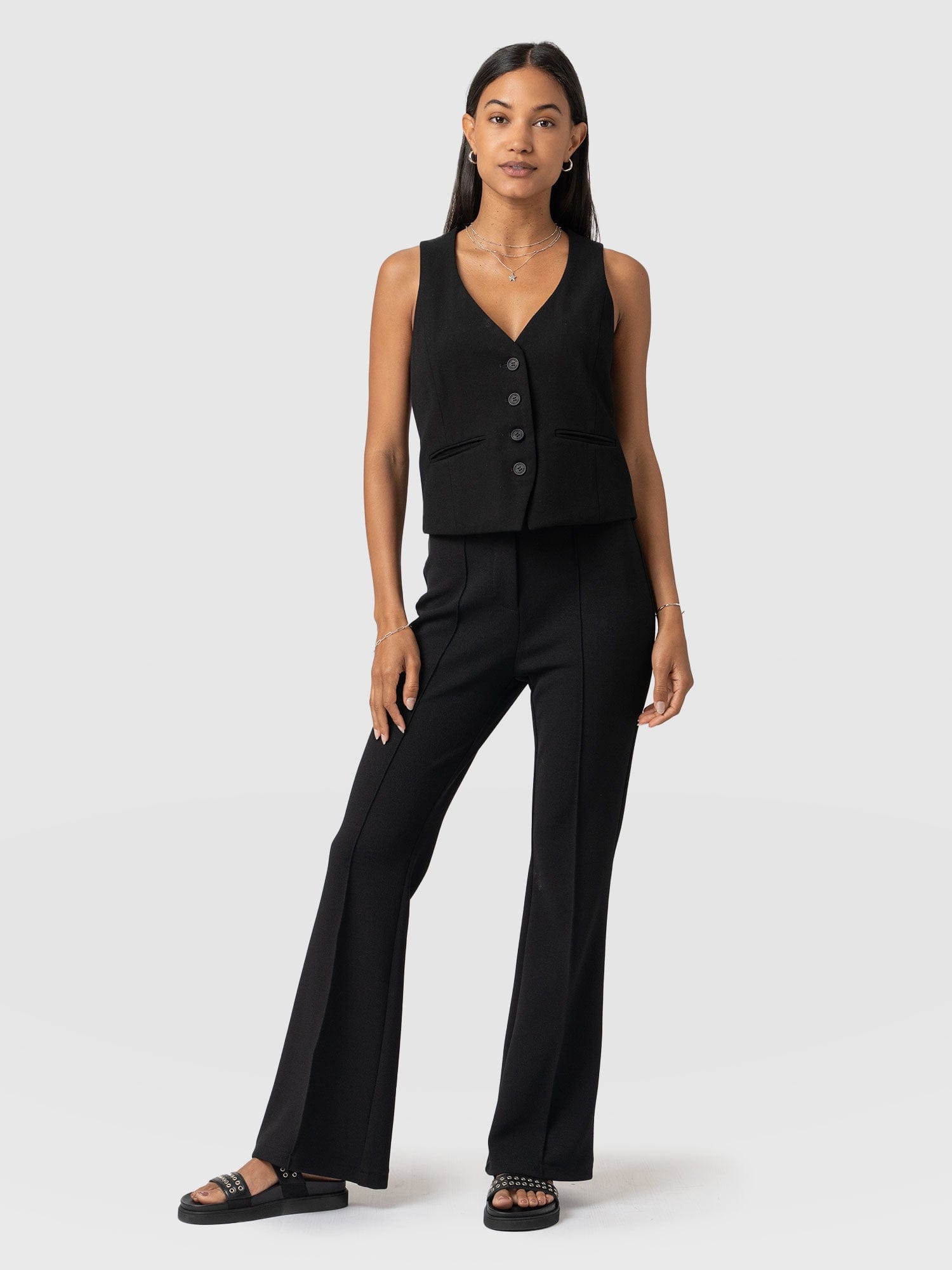 Freya Flared Trouser Black - Women's Trousers | Saint + Sofia® EU