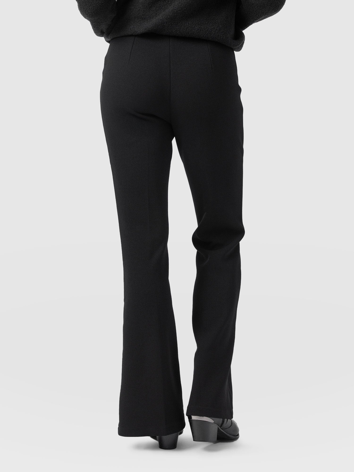 Freya Flared Trouser Black - Women's Trousers | Saint + Sofia® EU