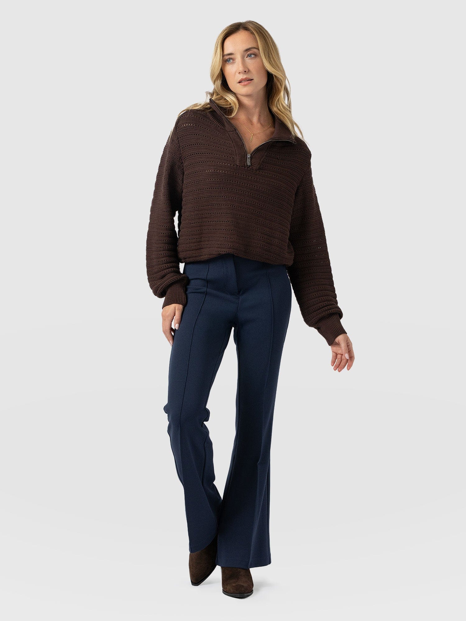 Freya Flared Trouser - Navy - Women's Trousers | Saint + Sofia EU