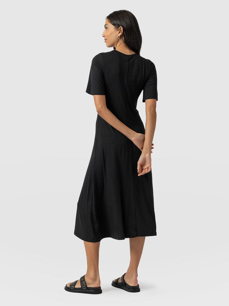 Freya Tie Dress Black - Women's Dresses | Saint + Sofia® EU