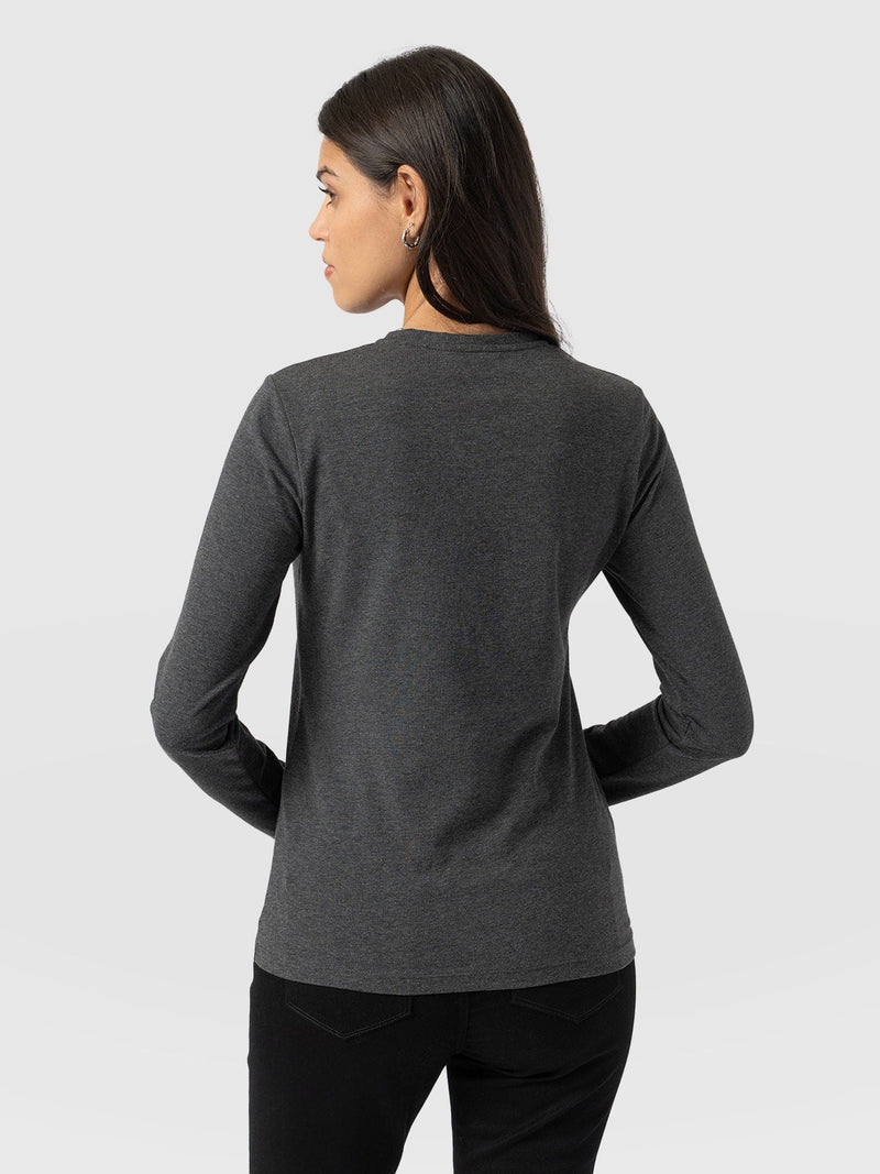 Glen Crew Neck Tee Charcoal - Women's Tops | Saint + Sofia® EU