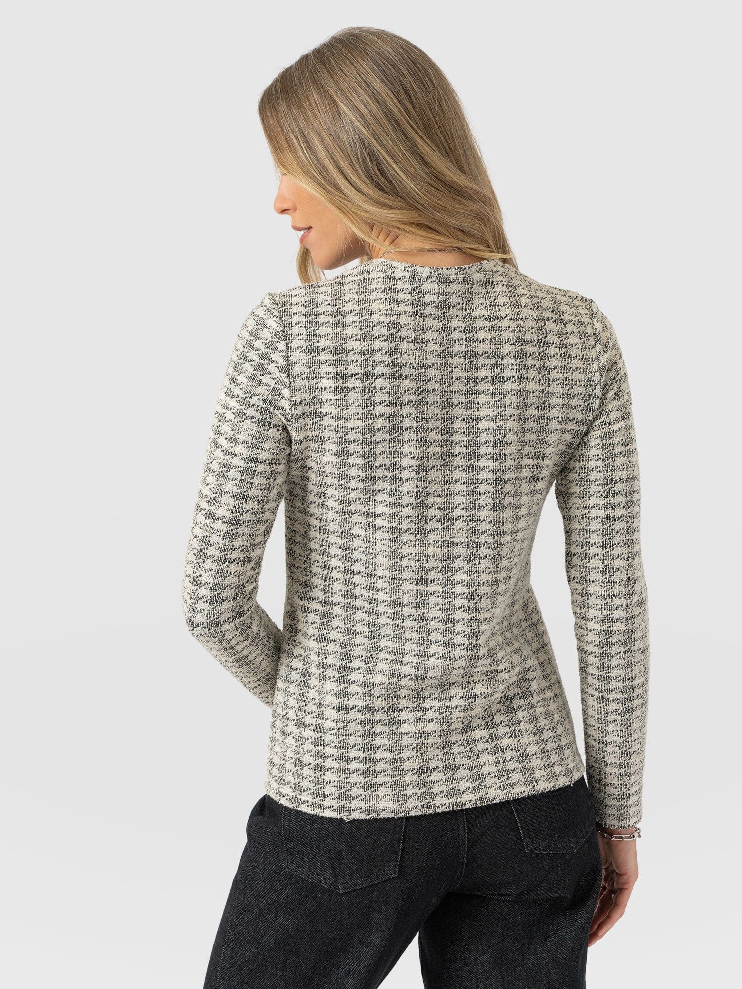 Glen Crew Neck Tee Long Sleeve - Cream Boucle - Women's T-shirts | Saint and Sofia® EU