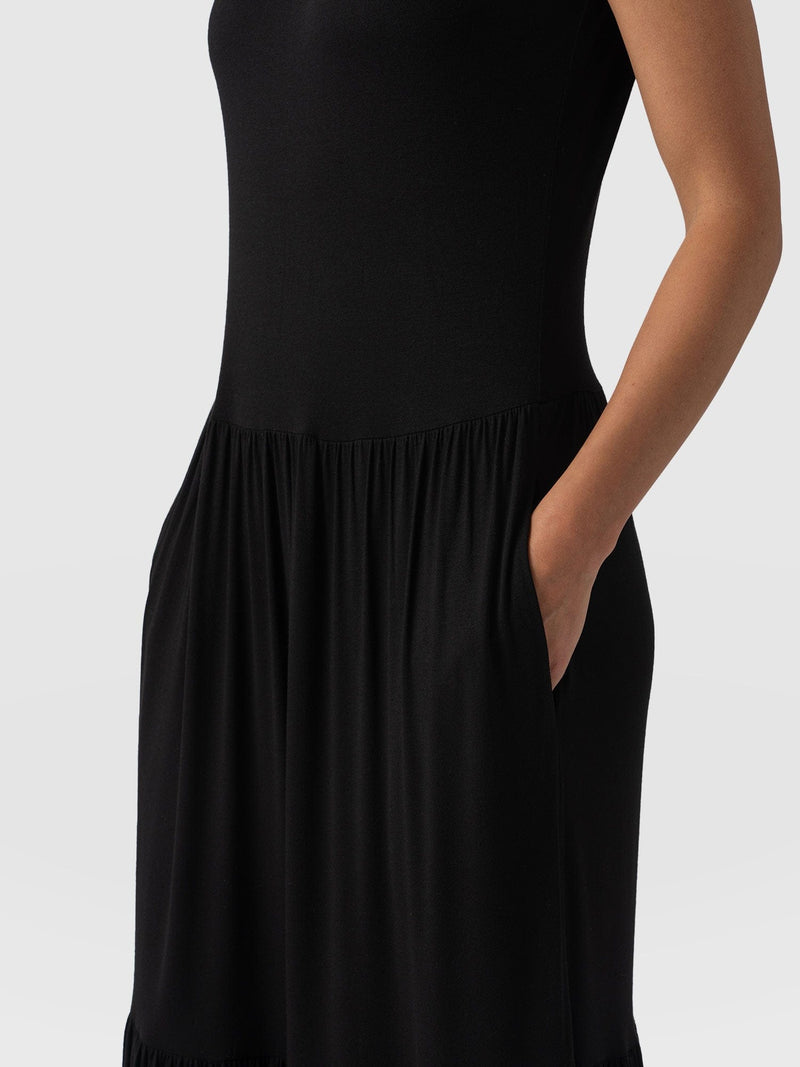 Greenwich Dress Black - Women's Dresses | Saint + Sofia® EU