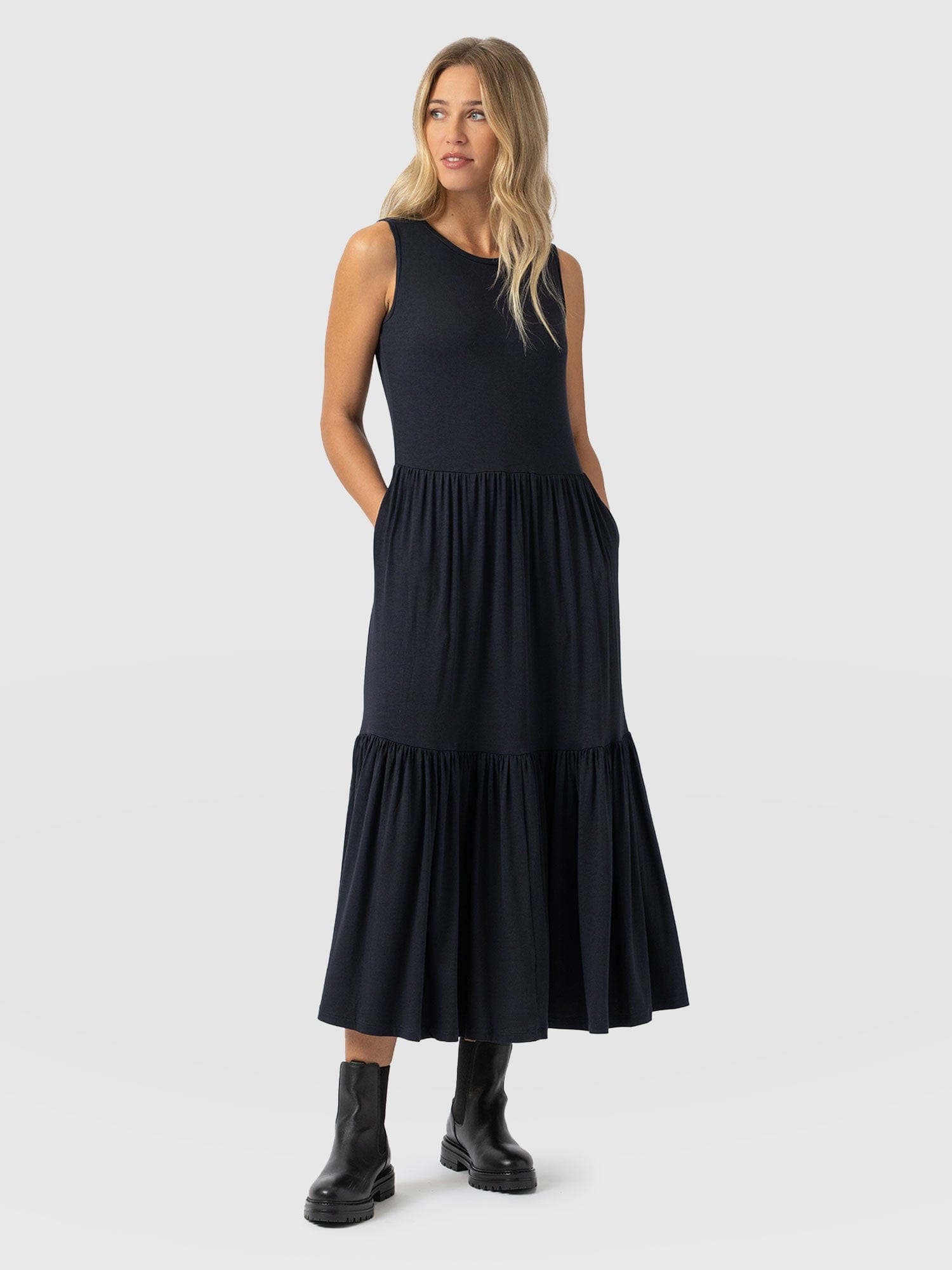 Greenwich Dress Navy - Women's Dresses | Saint + Sofia® EU