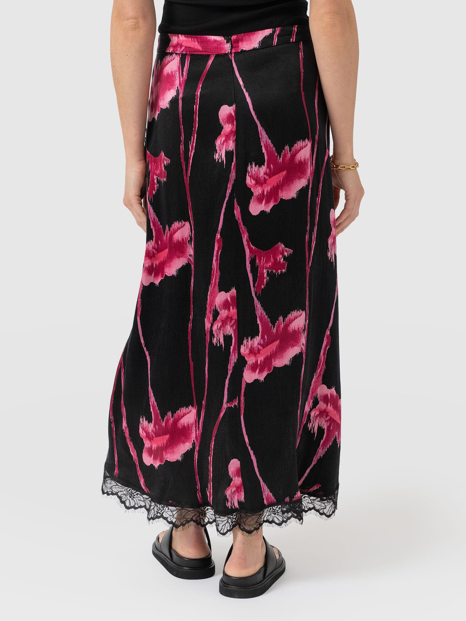 Harper Lace Midi Skirt - Pink Stem Floral - Women's Skirts | Saint + Sofia® EU
